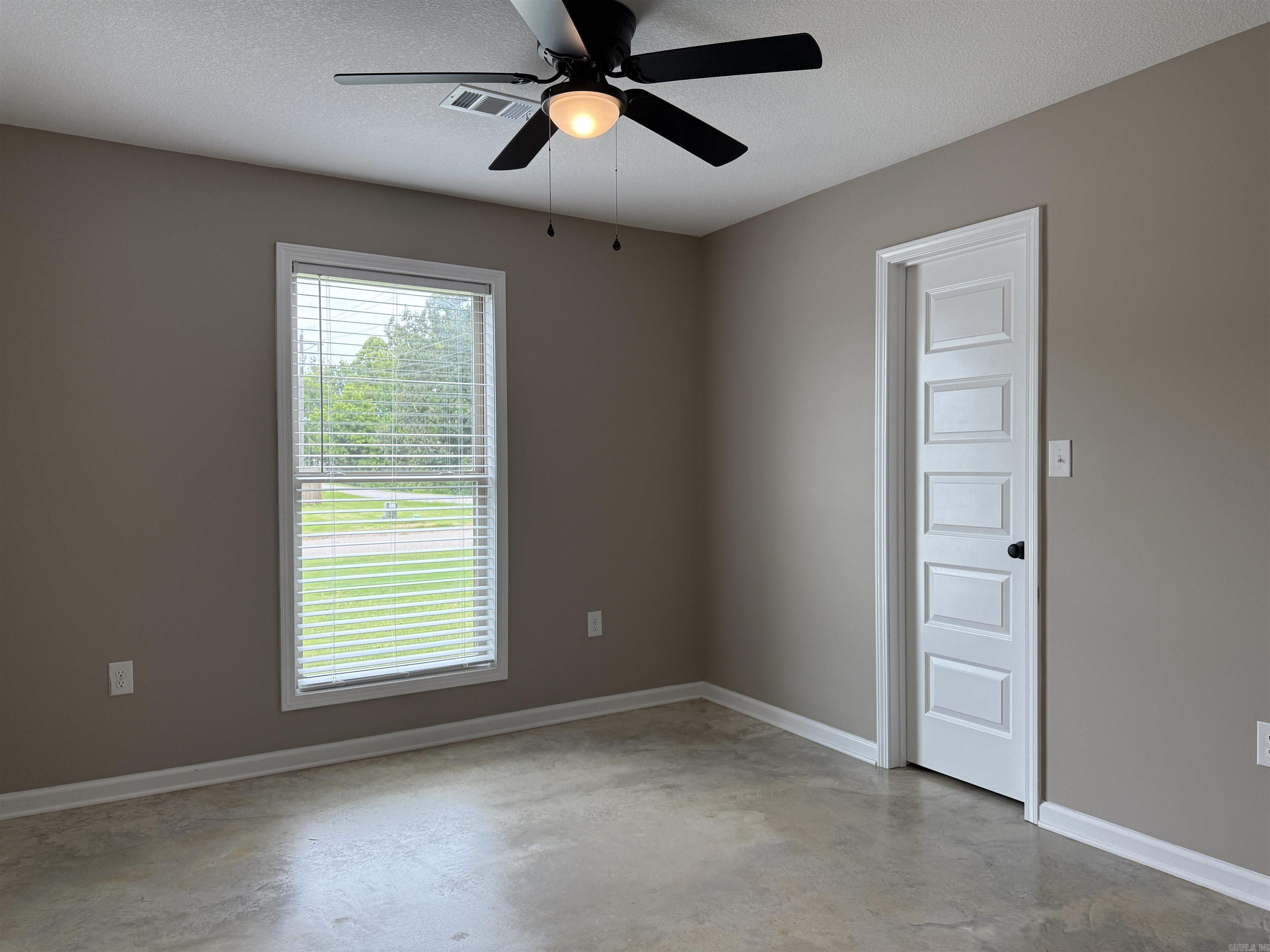 901 S 59TH STREET Paragould, AR 72450