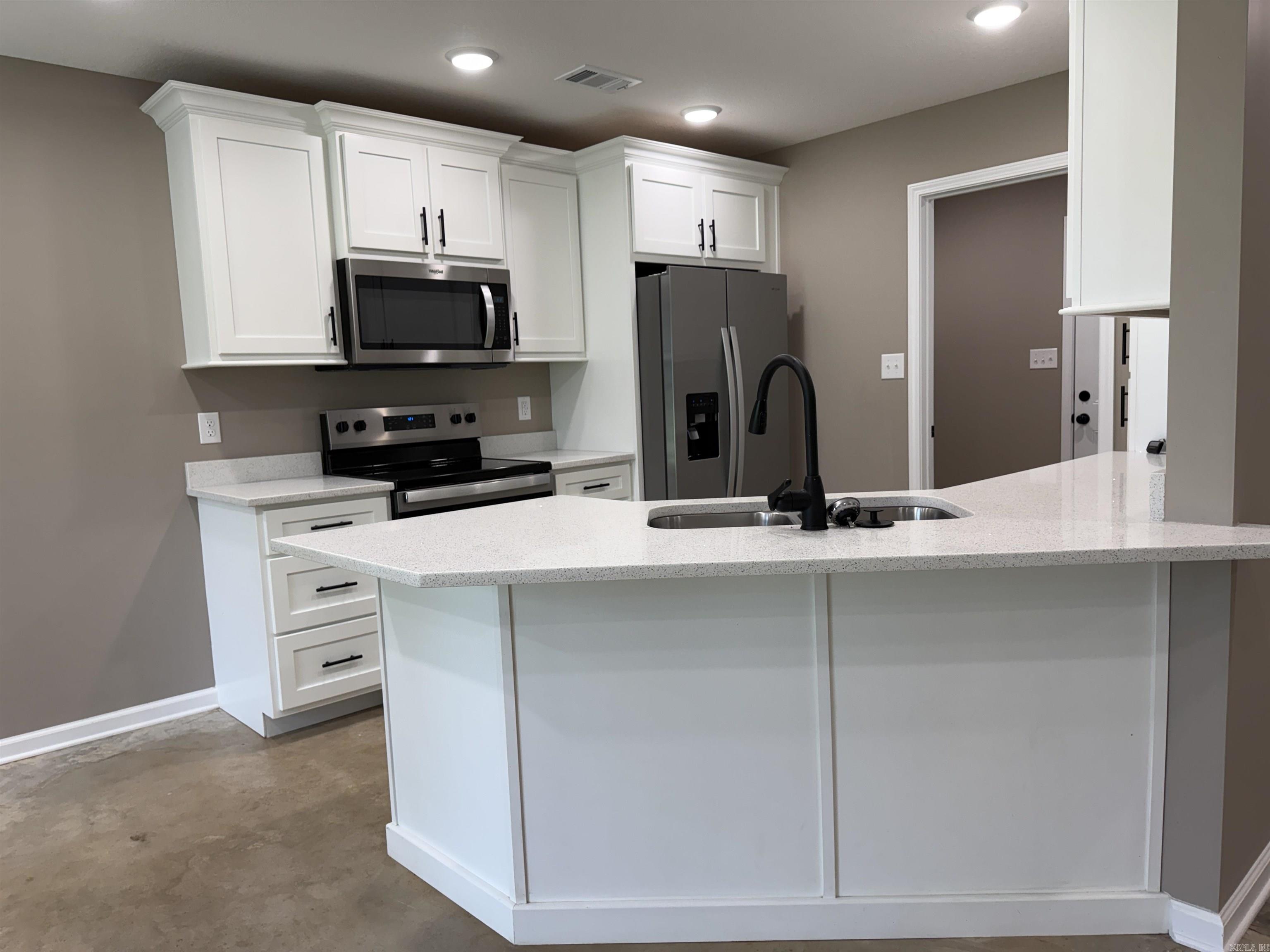 901 S 59TH STREET Paragould, AR 72450