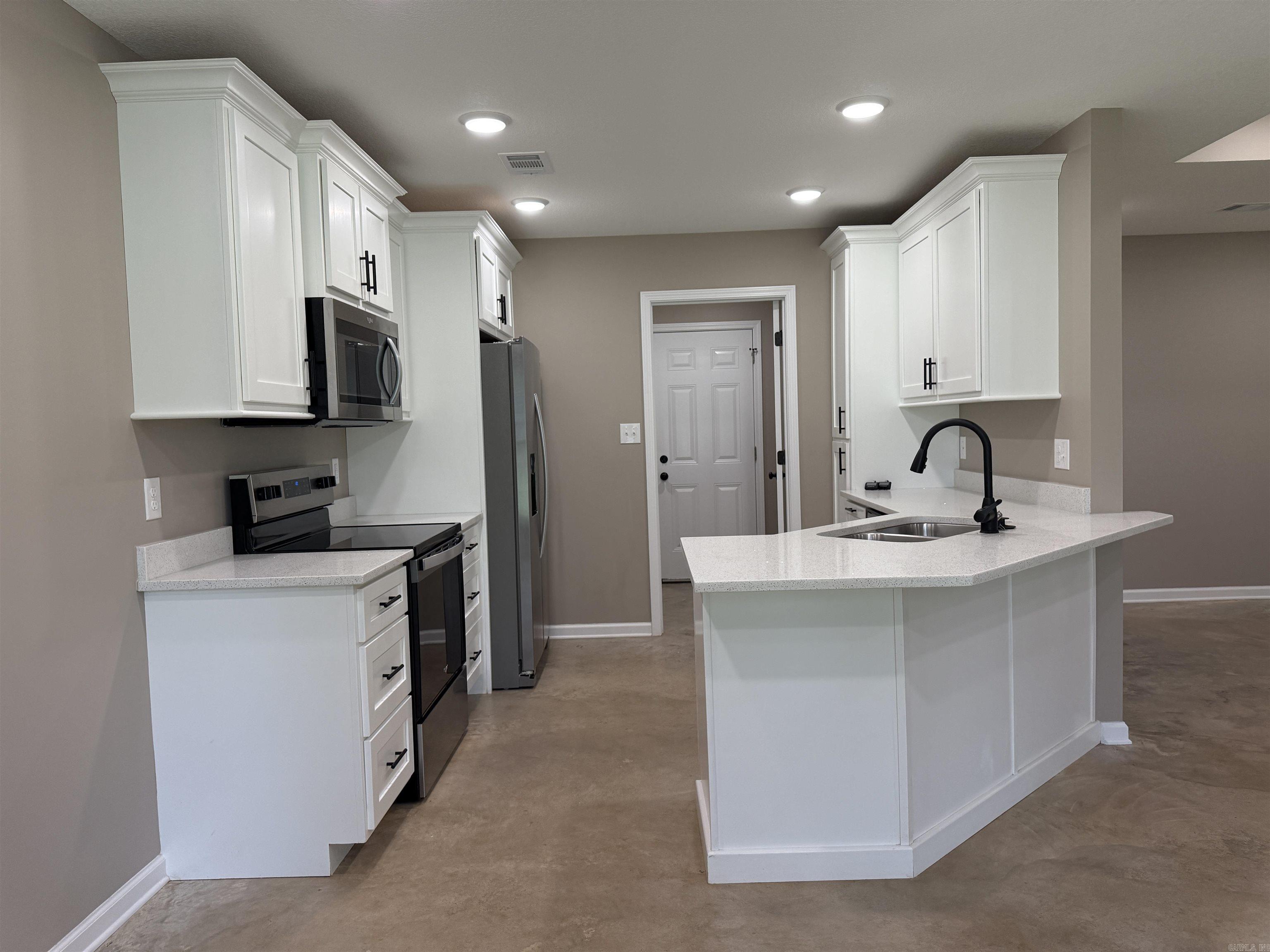 901 S 59TH STREET Paragould, AR 72450
