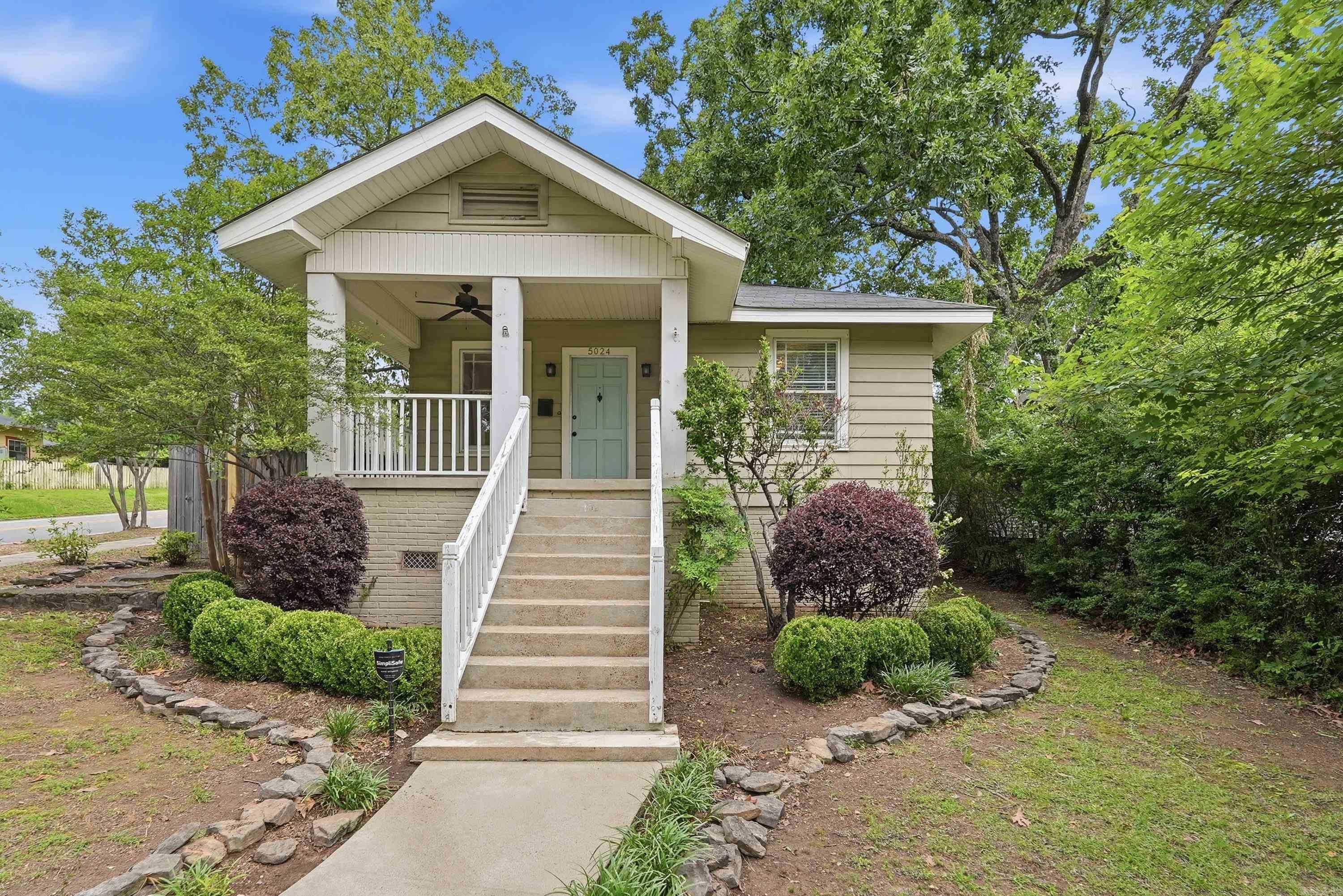5024 Woodlawn  Little Rock, AR