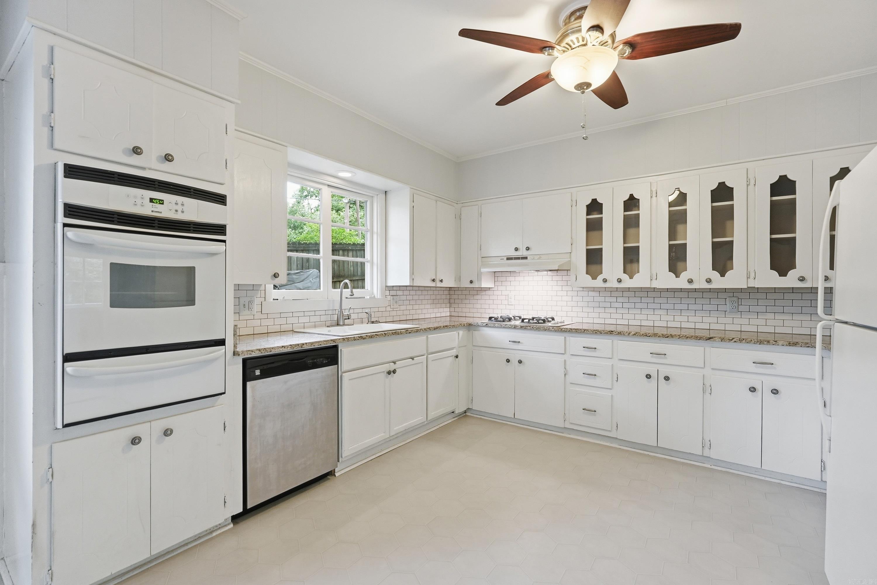 5024 Woodlawn  Little Rock, AR