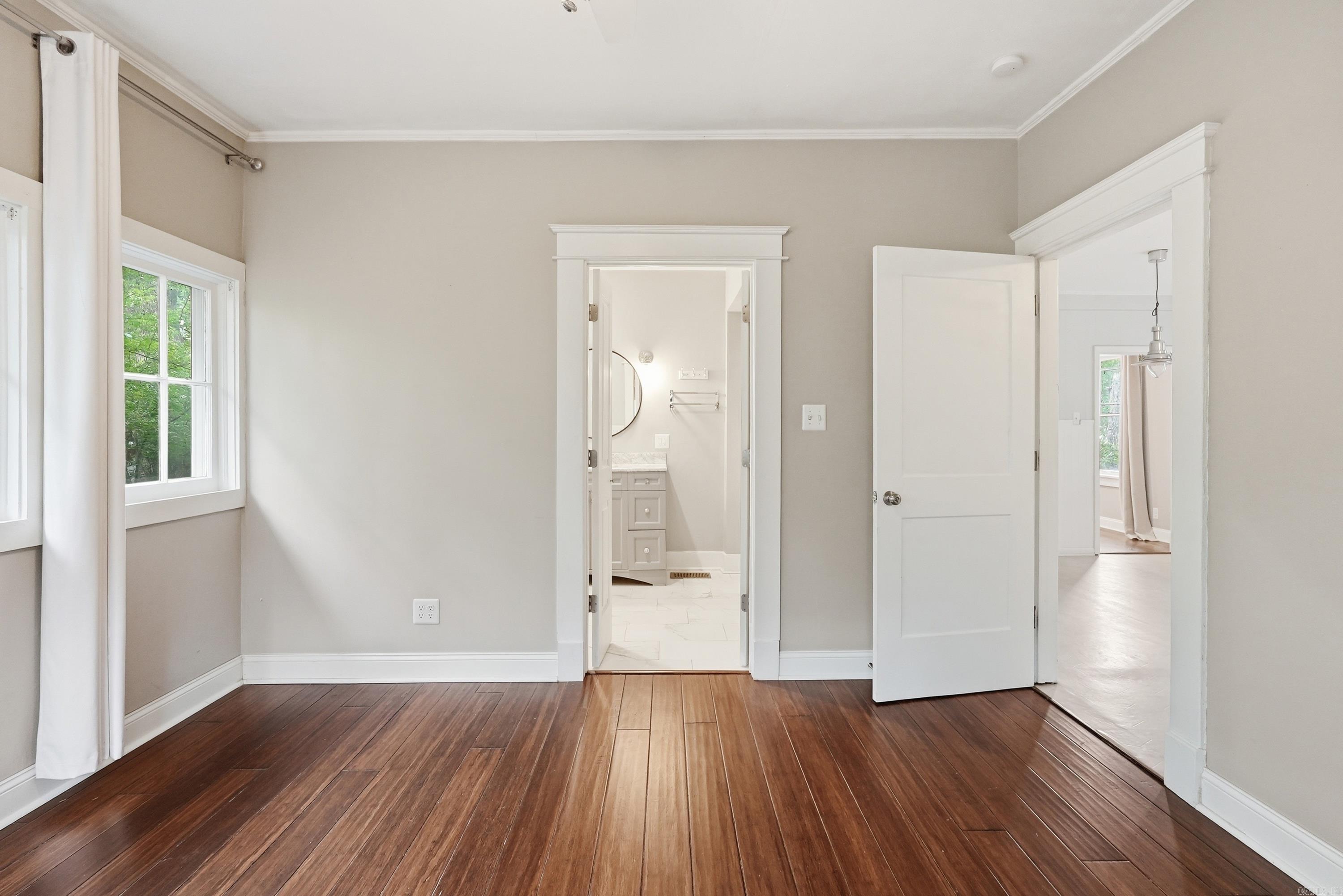 5024 Woodlawn  Little Rock, AR