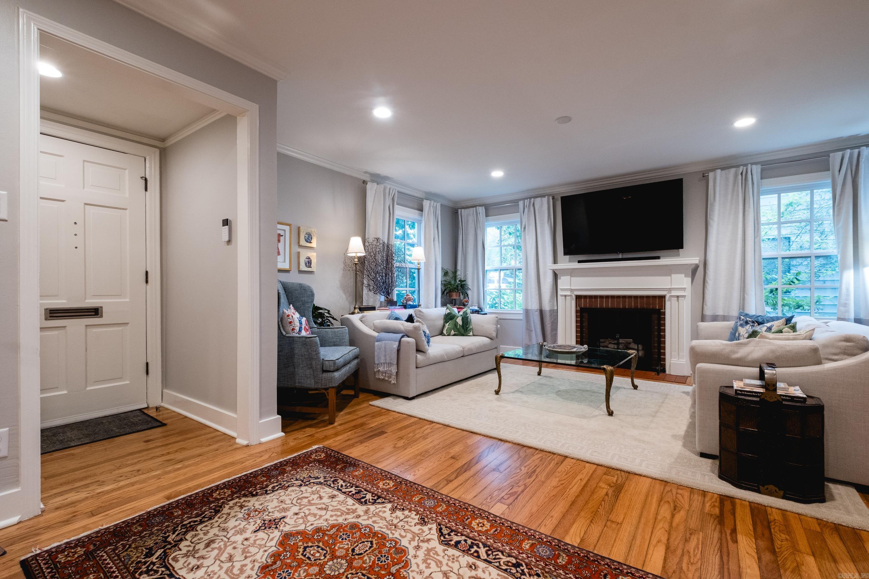5913 Hawthorne  Little Rock, AR