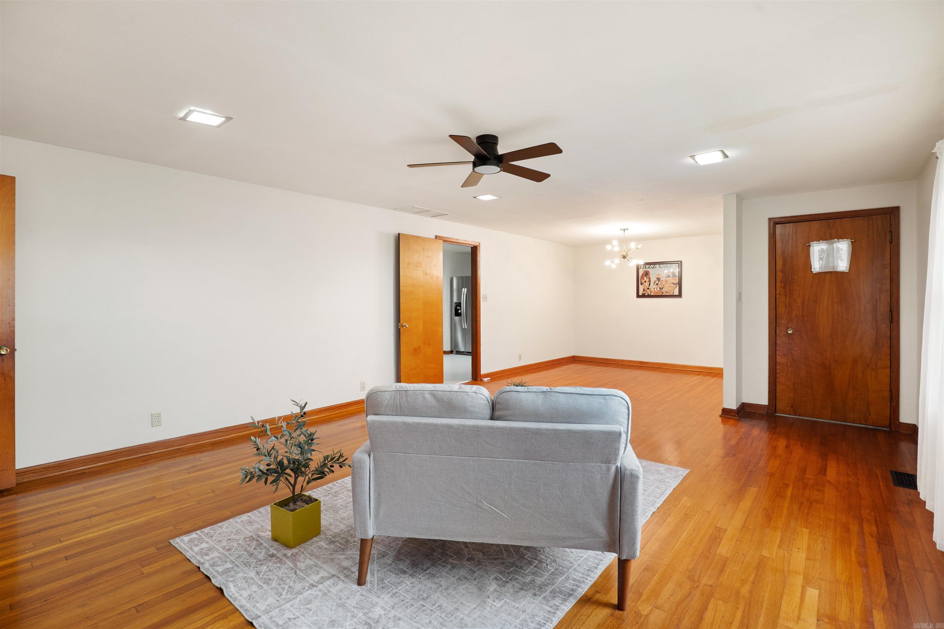 205 Central Ave  Bay, AR