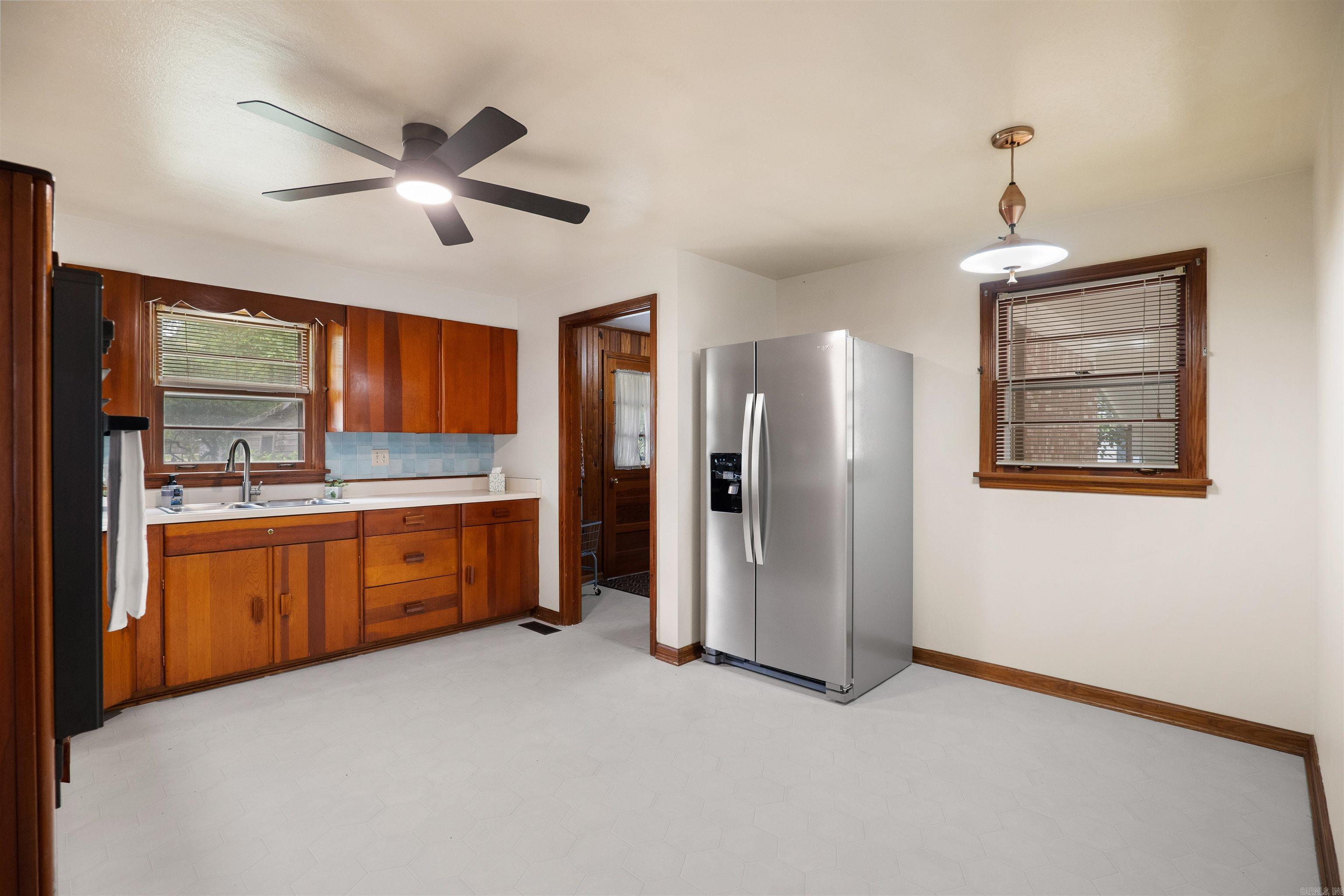 205 Central Ave  Bay, AR