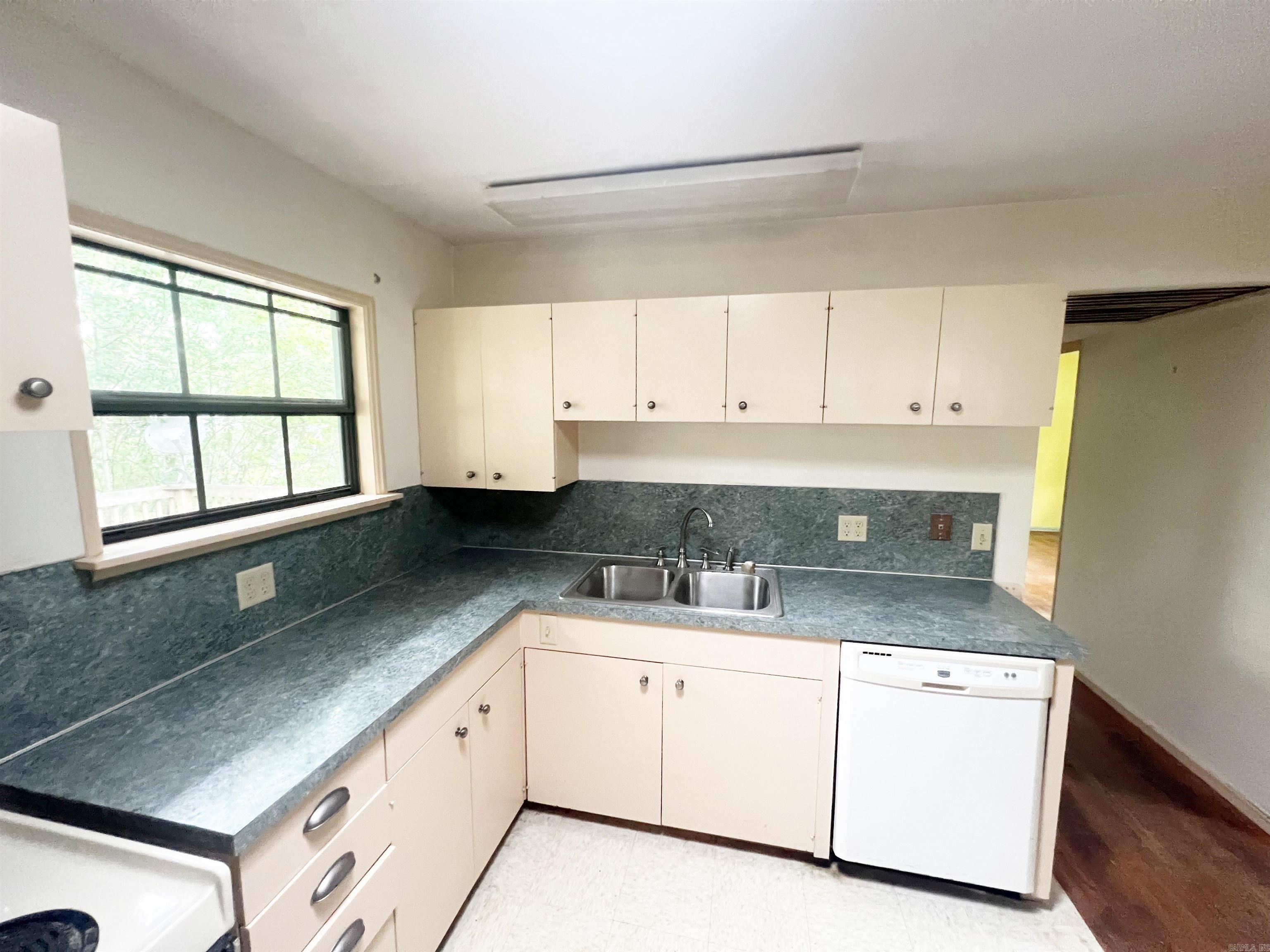 22 Belmar  Little Rock, AR