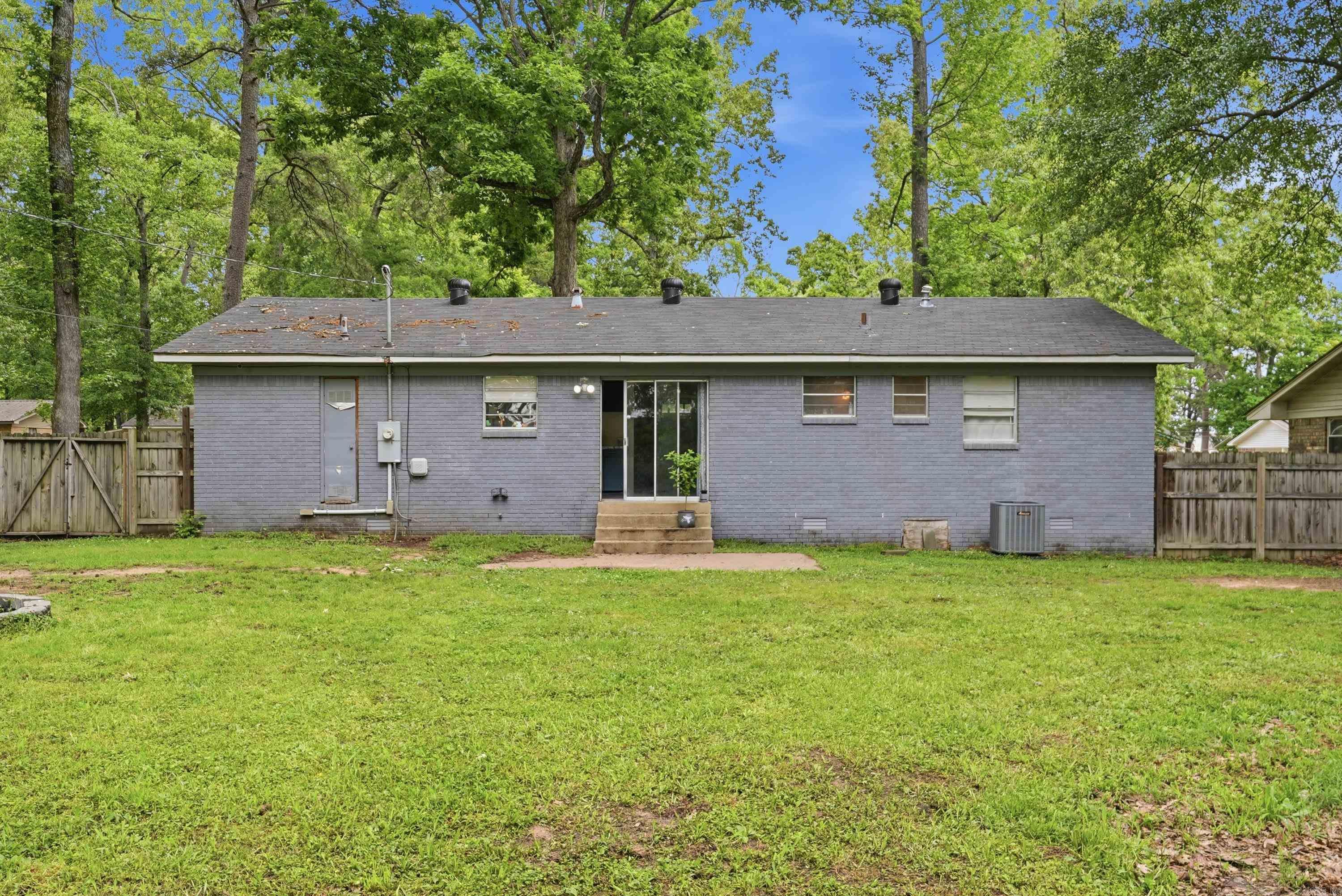 905 Stirrup  Jacksonville, AR