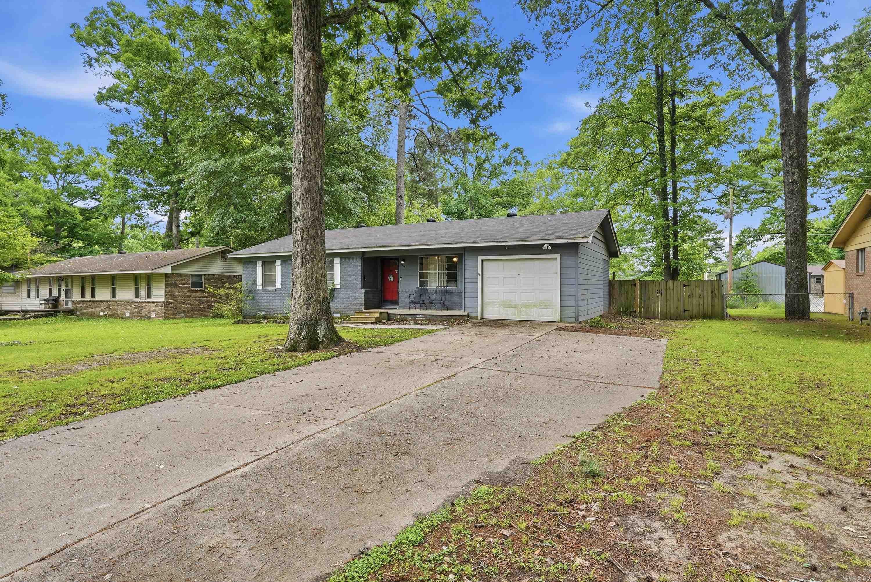 905 Stirrup  Jacksonville, AR