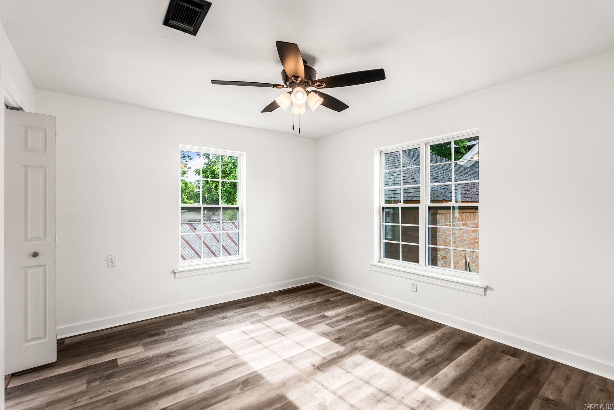 1855 S Izard  Little Rock, AR