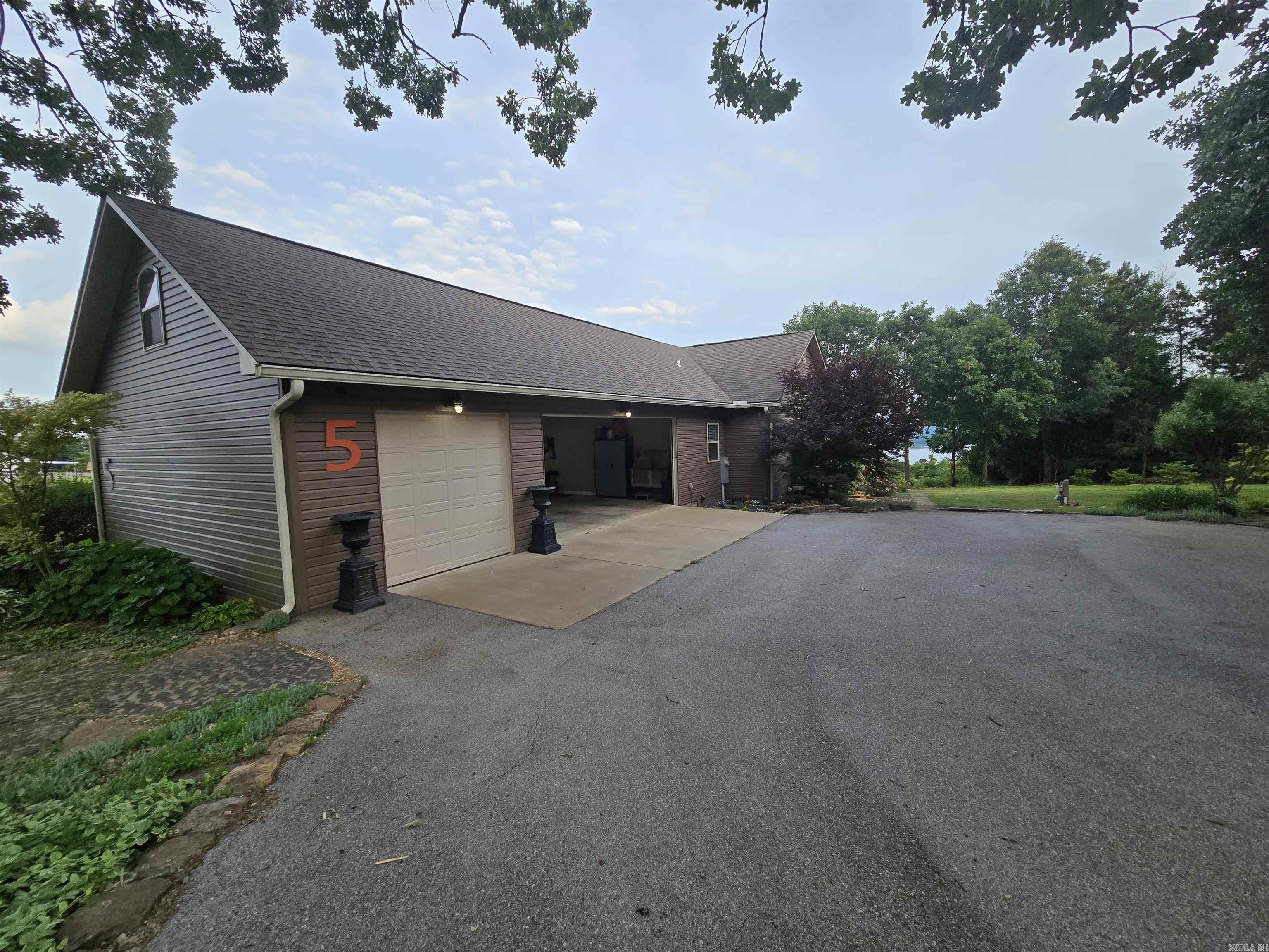 5 Irish Hills  Edgemont, AR