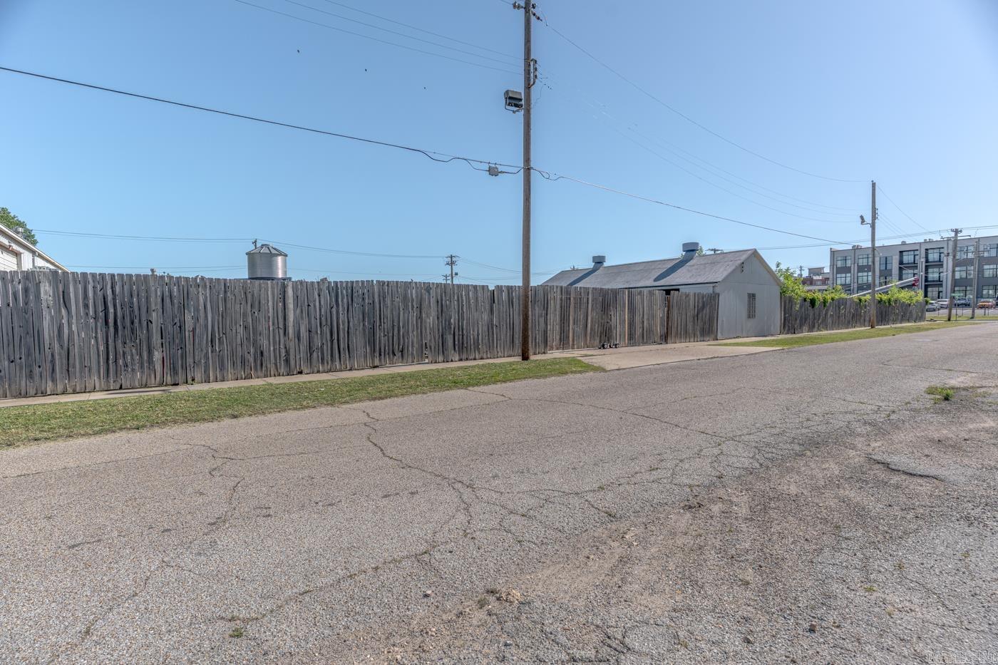 301 Burke Ave  Jonesboro, AR