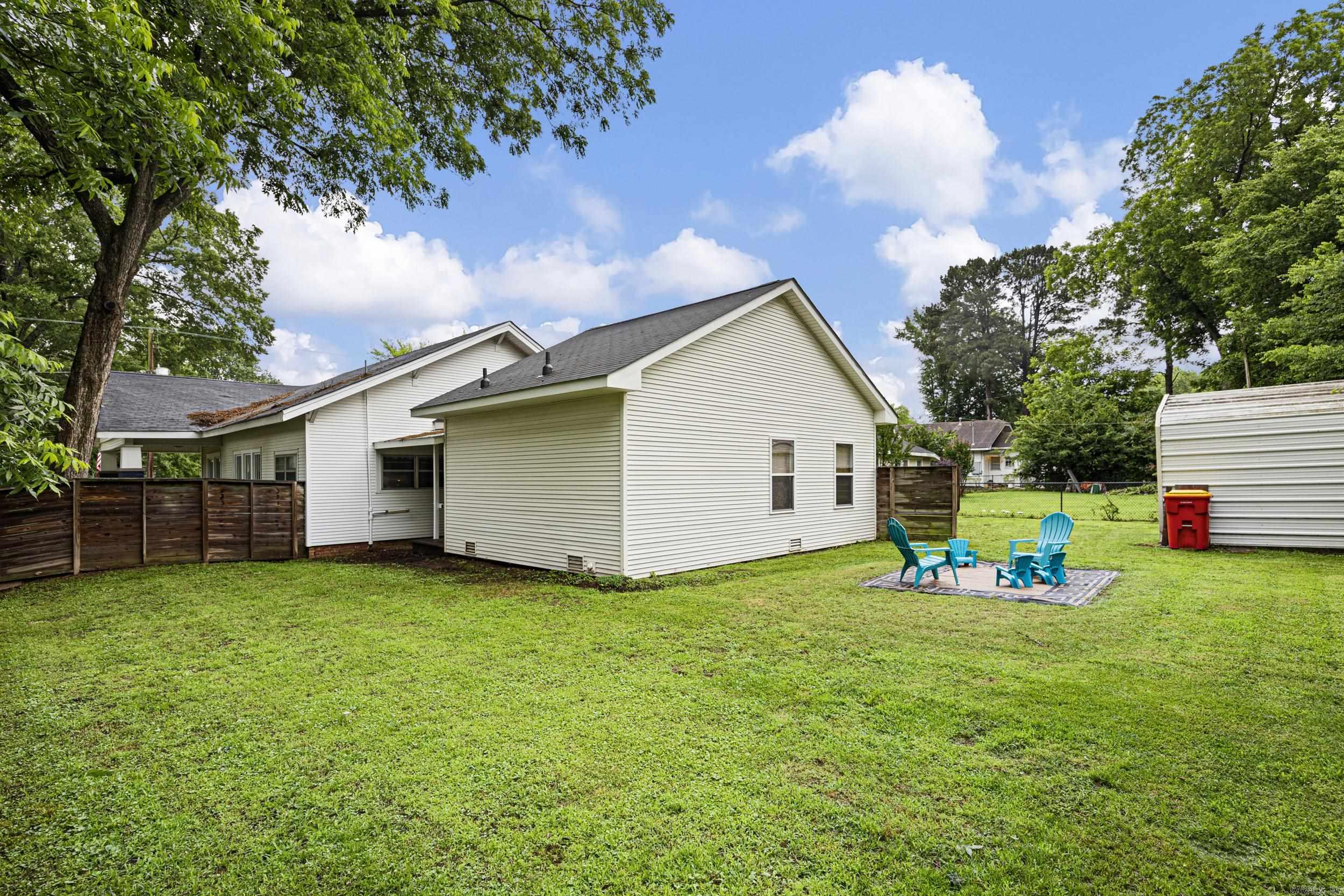 809 N Oak  Morrilton, AR