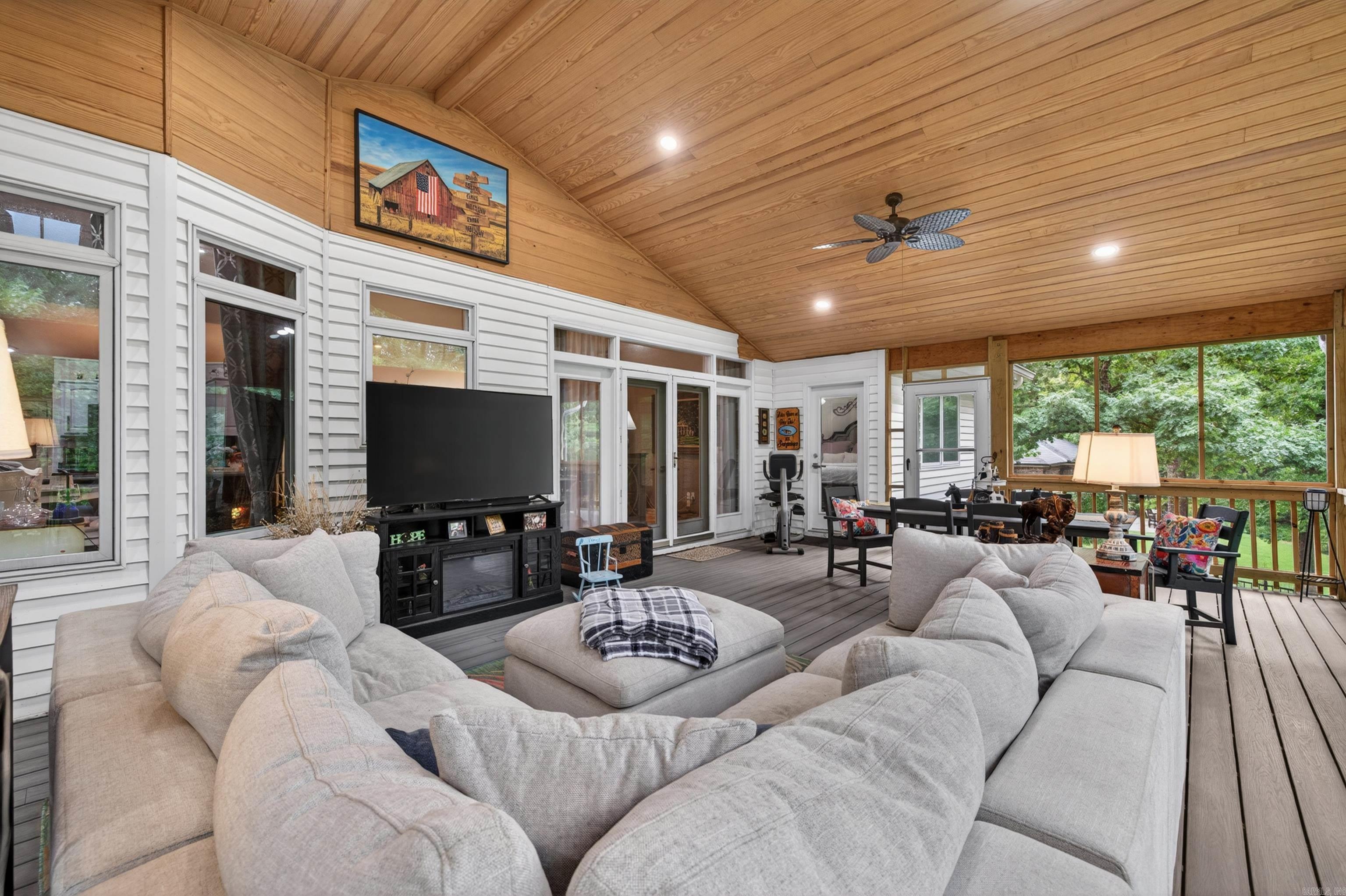 65 Loyola  Hot Springs Village, AR