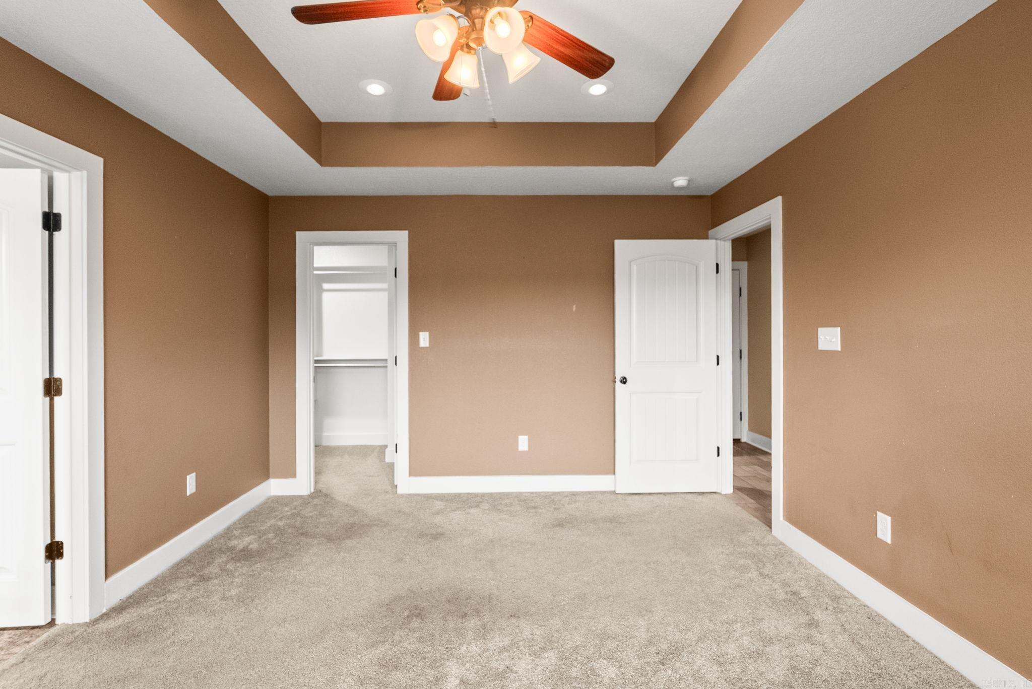 13 Tigers Eye  Greenbrier, AR