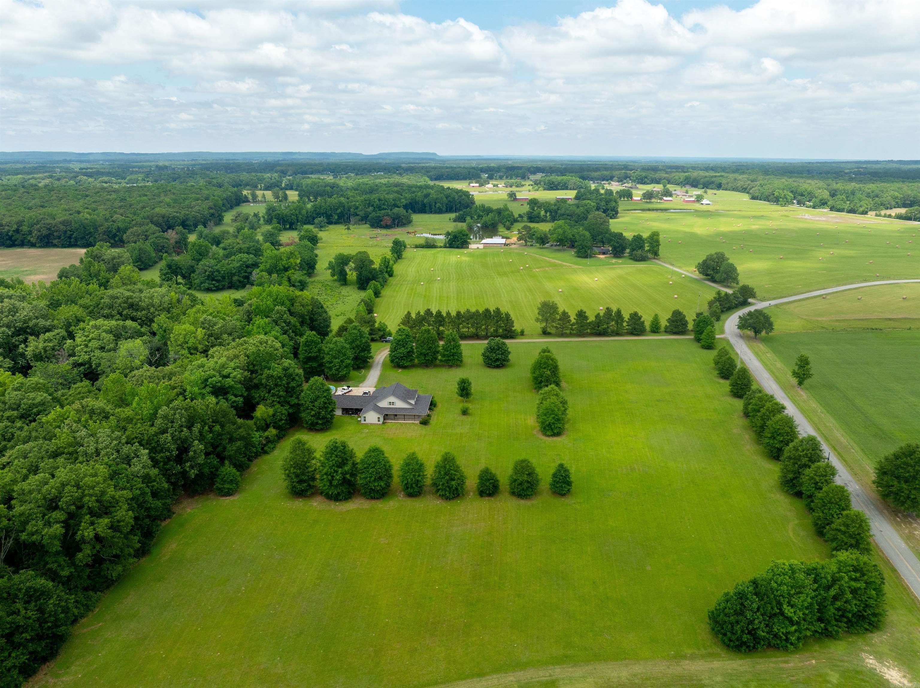 615 Yarnell Rd  Searcy, AR