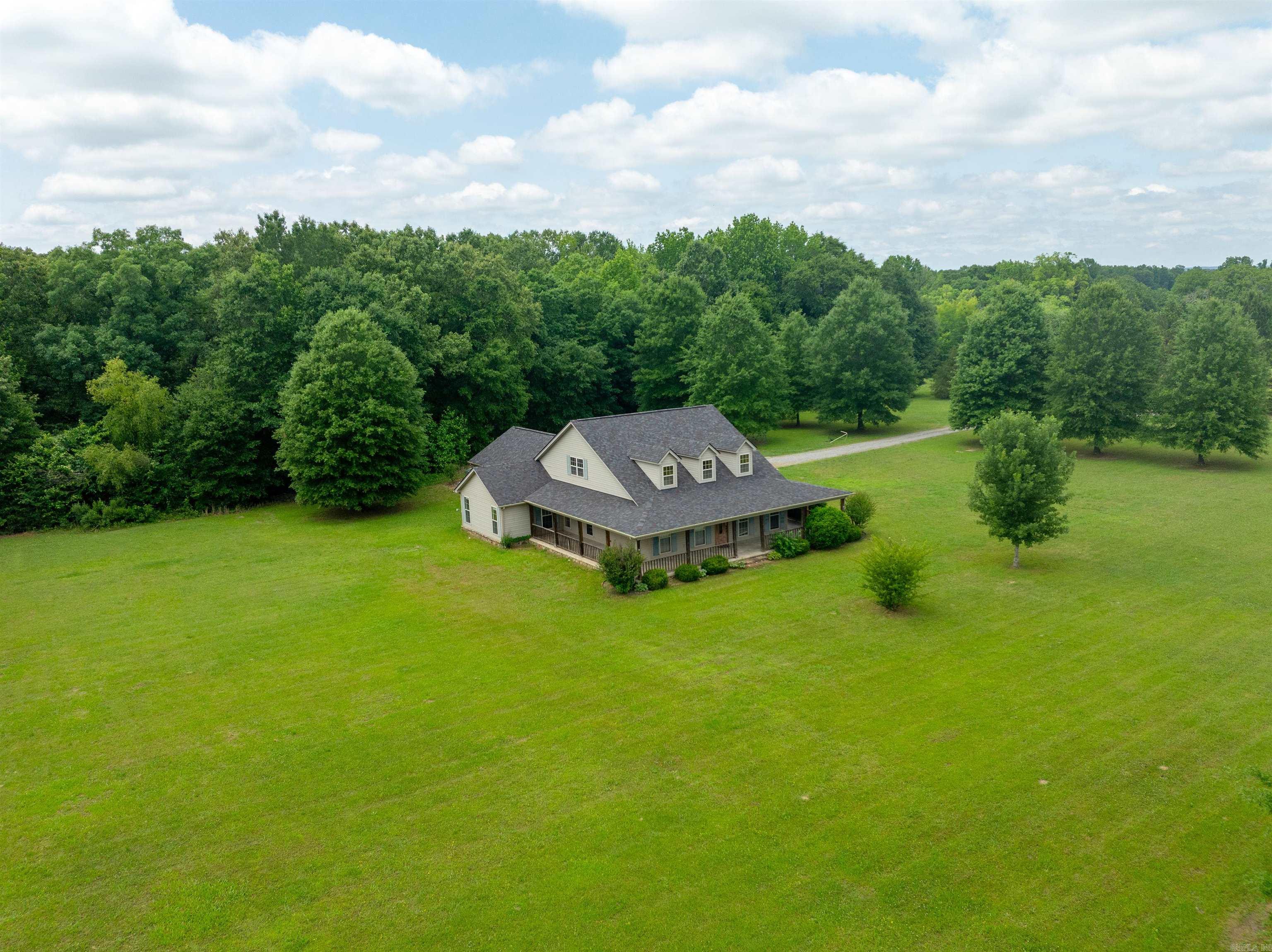 615 Yarnell Rd  Searcy, AR