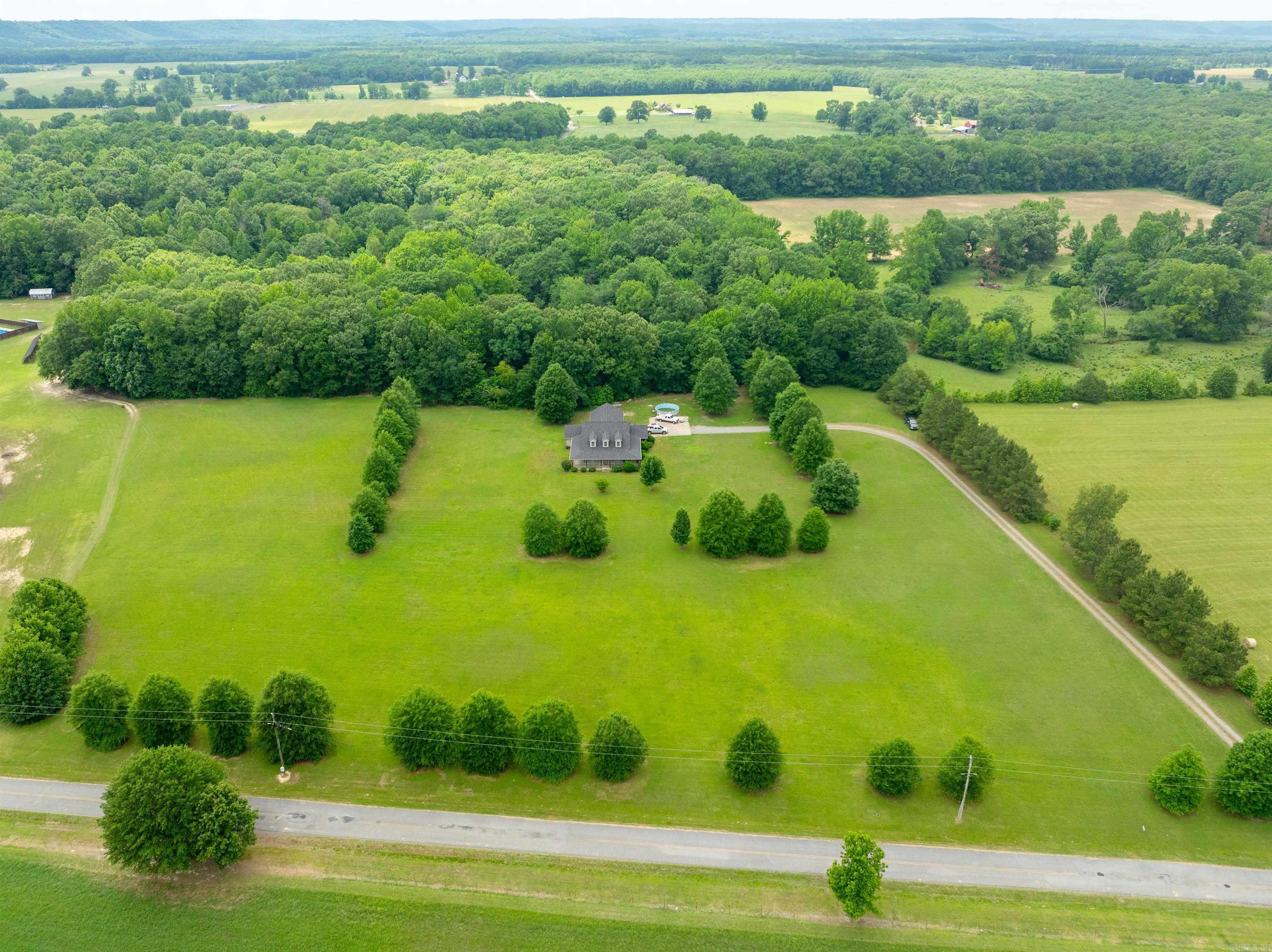 615 Yarnell Rd  Searcy, AR