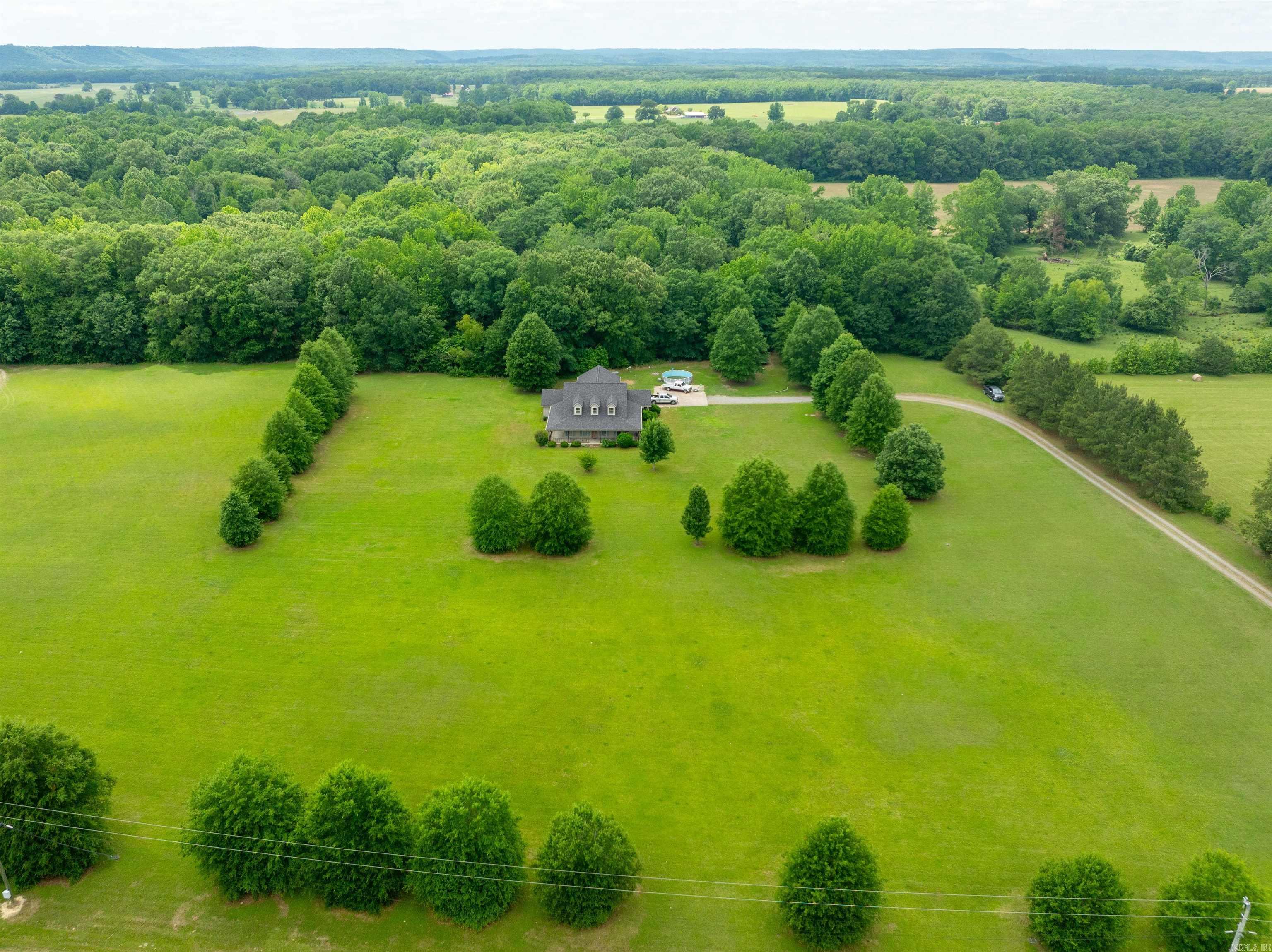 615 Yarnell Rd  Searcy, AR