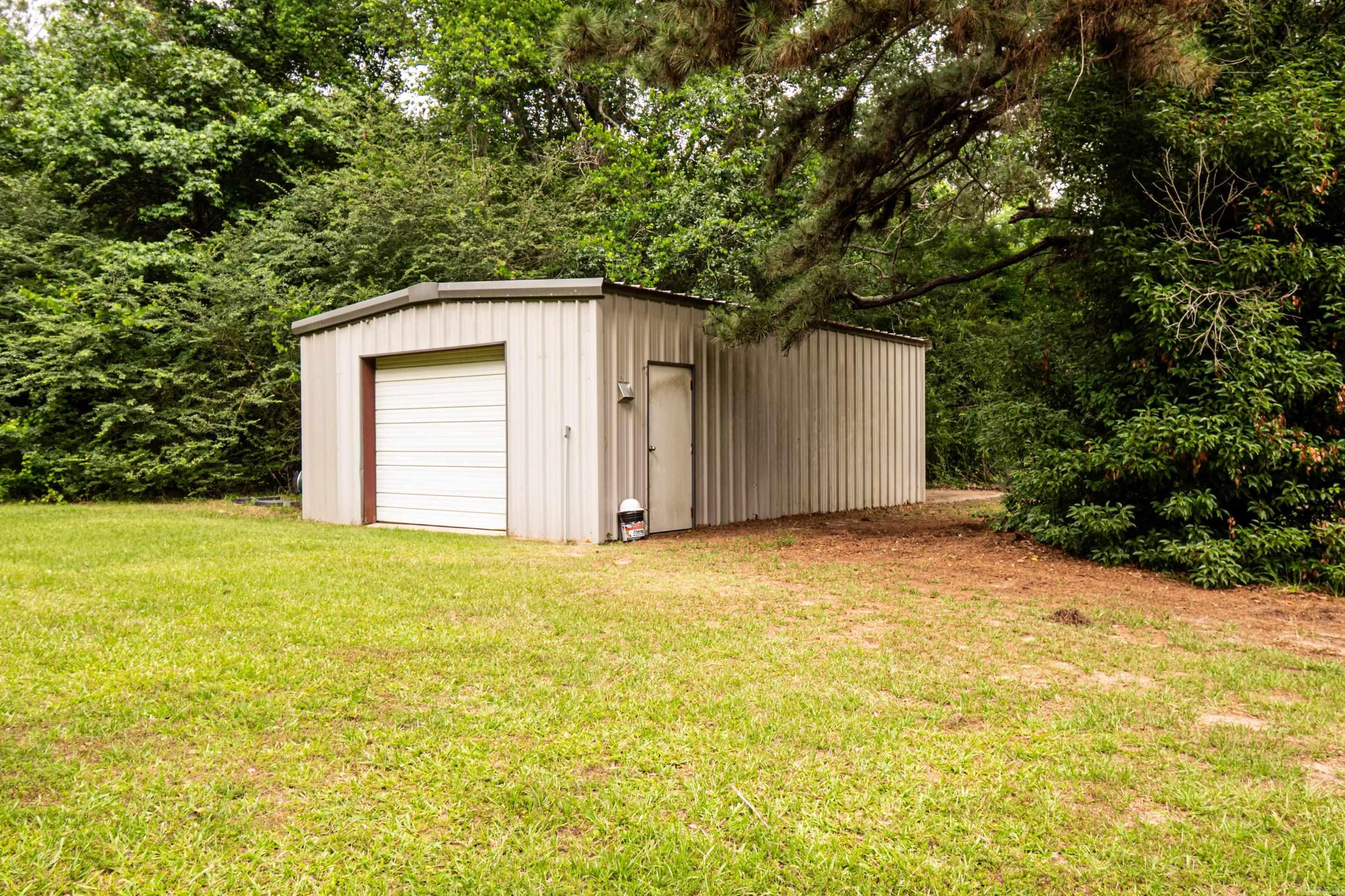 350 & 326 Iron Mountain Rd  El Dorado, AR