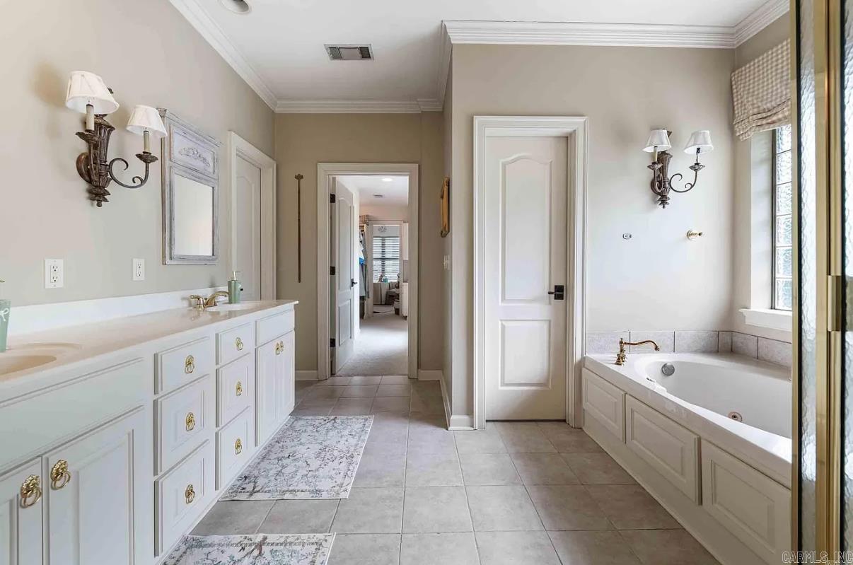 3013 Overbrook Circle  North Little Rock, AR
