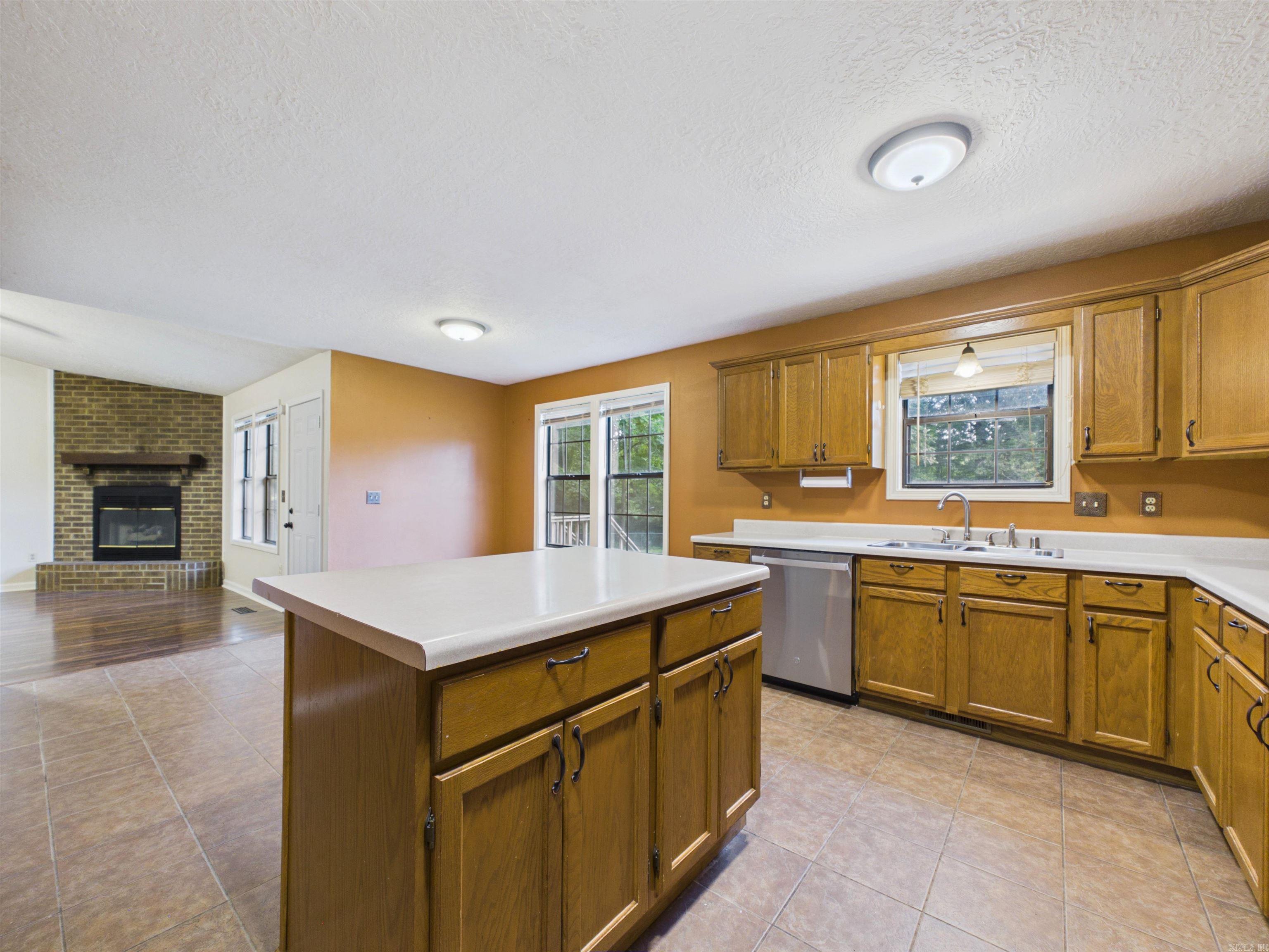 40 Chimney Rd  Batesville, AR