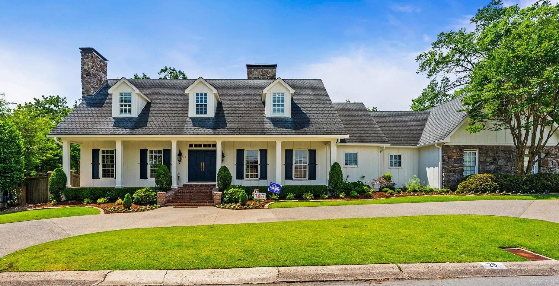 25 E Palisades  Little Rock, AR