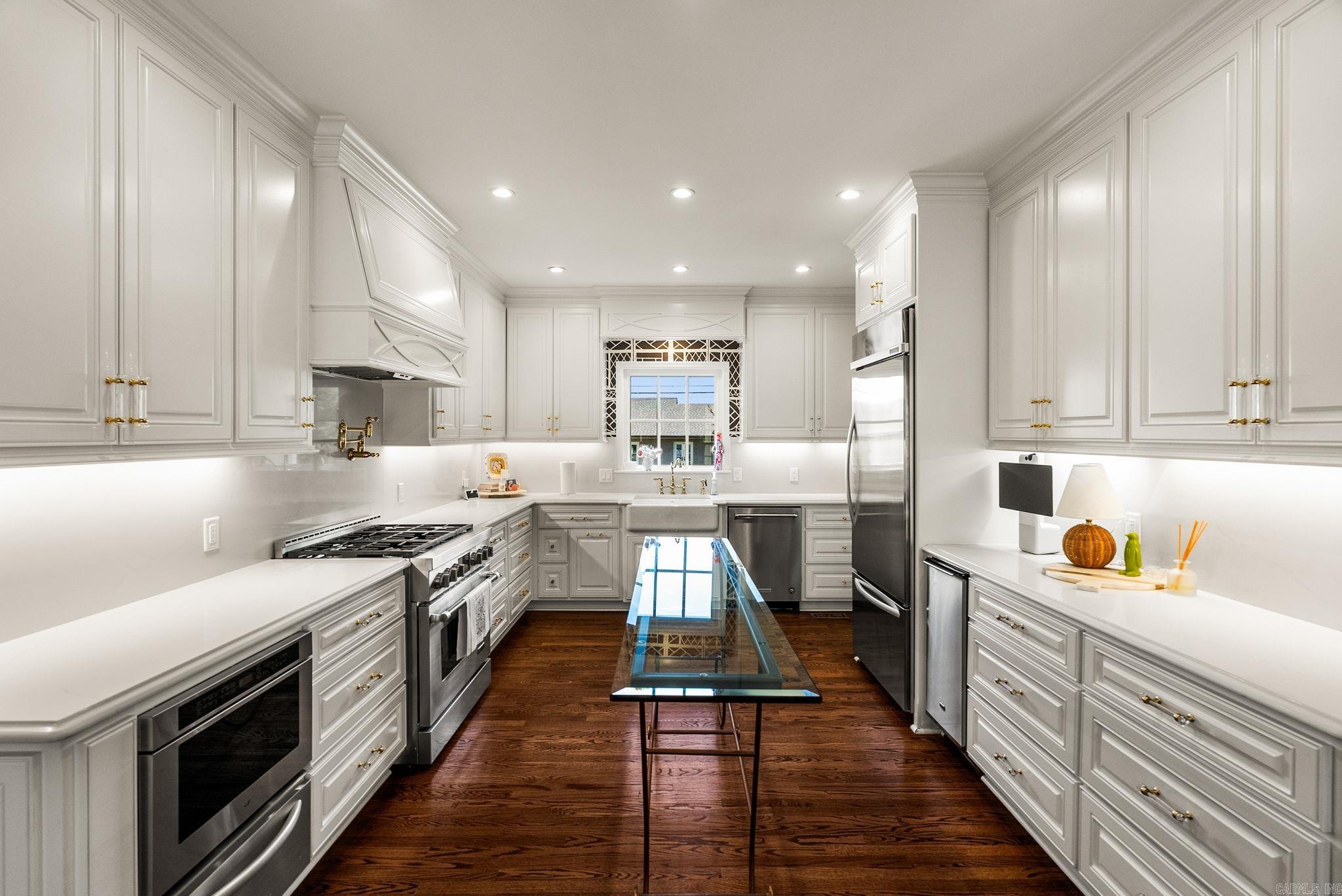25 E Palisades  Little Rock, AR
