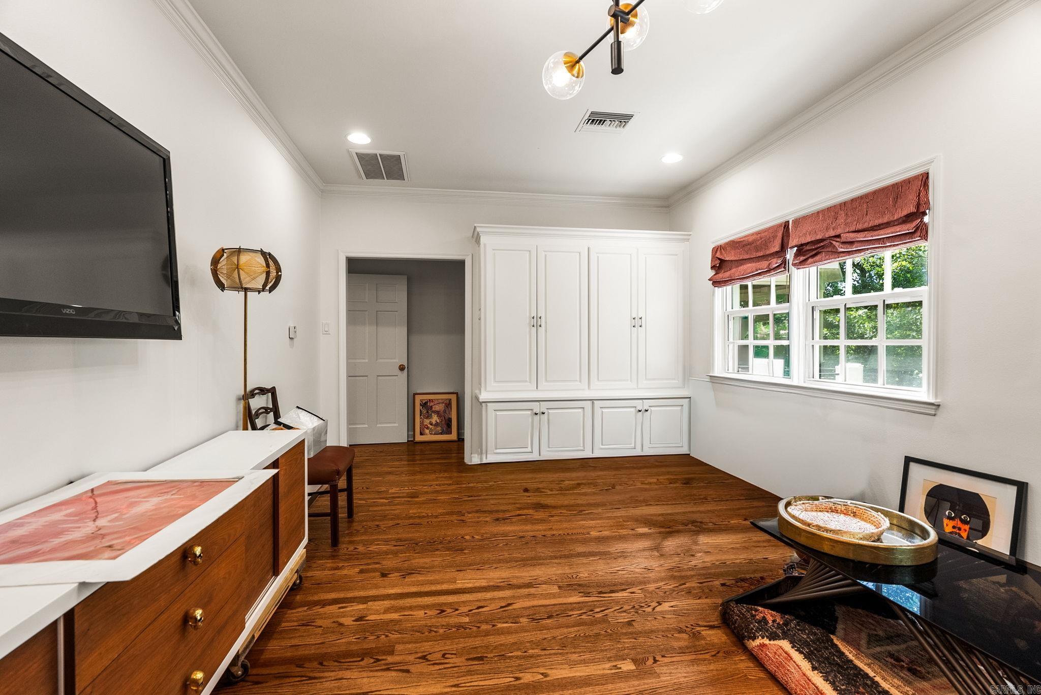 25 E Palisades  Little Rock, AR