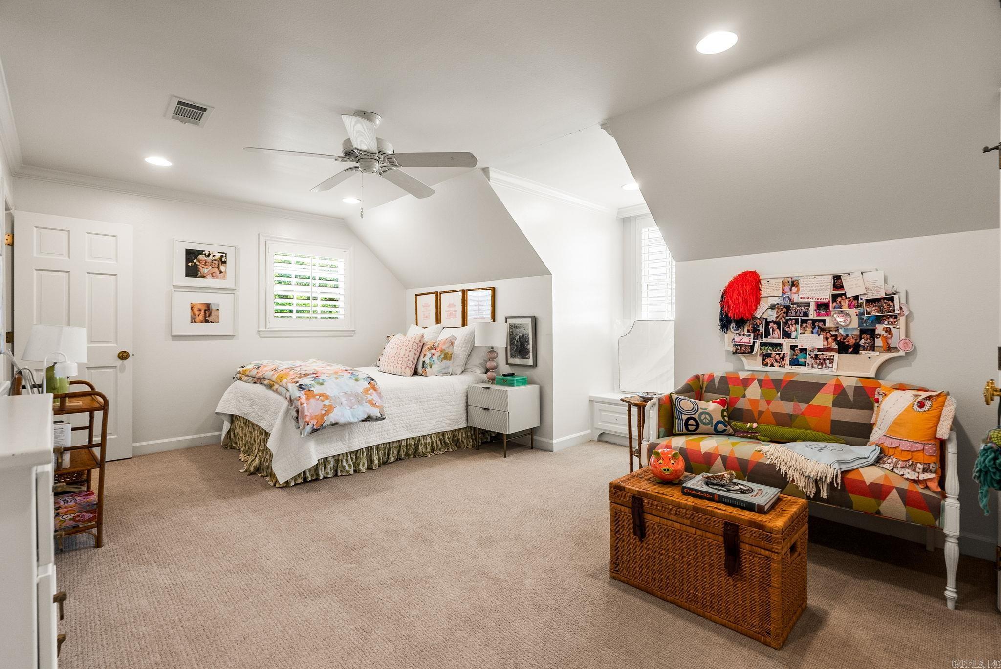 25 E Palisades  Little Rock, AR