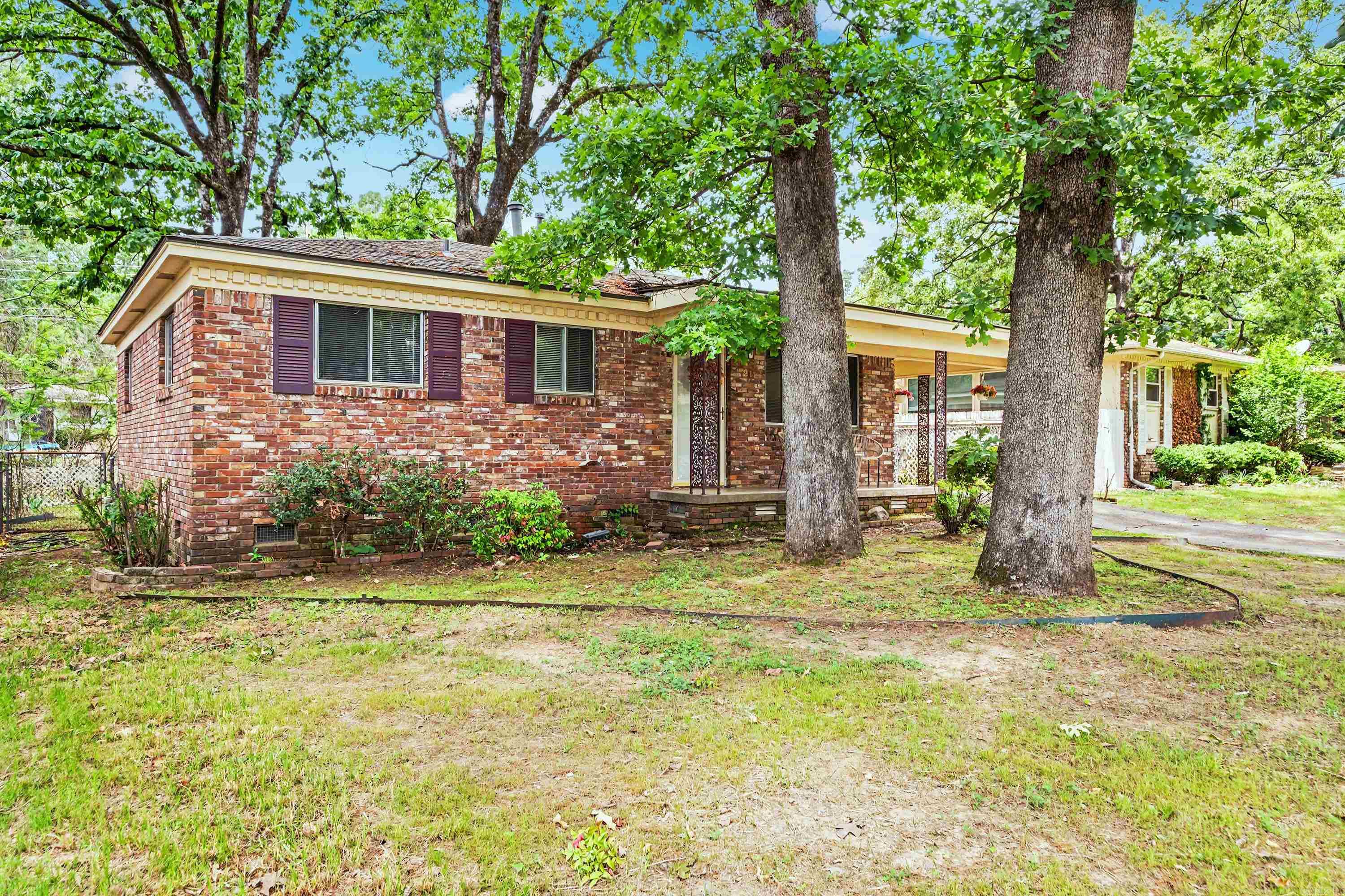 21 Lawrence  Little Rock, AR