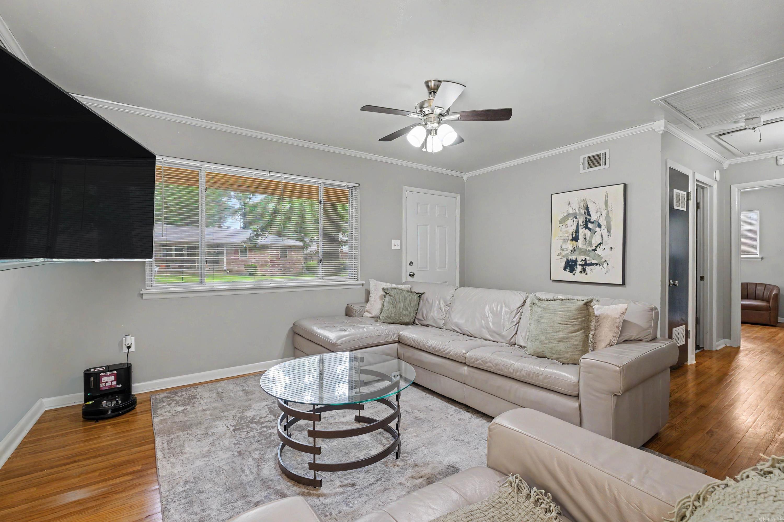 21 Lawrence  Little Rock, AR