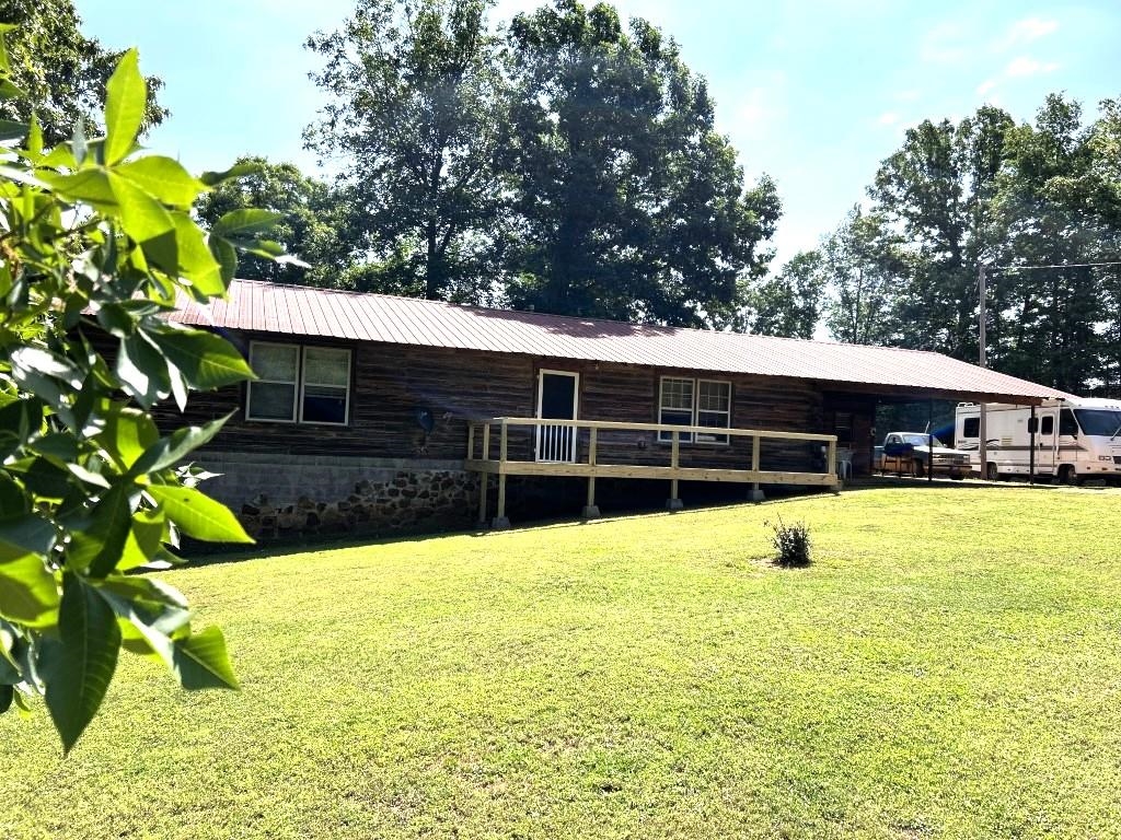 2731 Holmes  Mountain View, AR