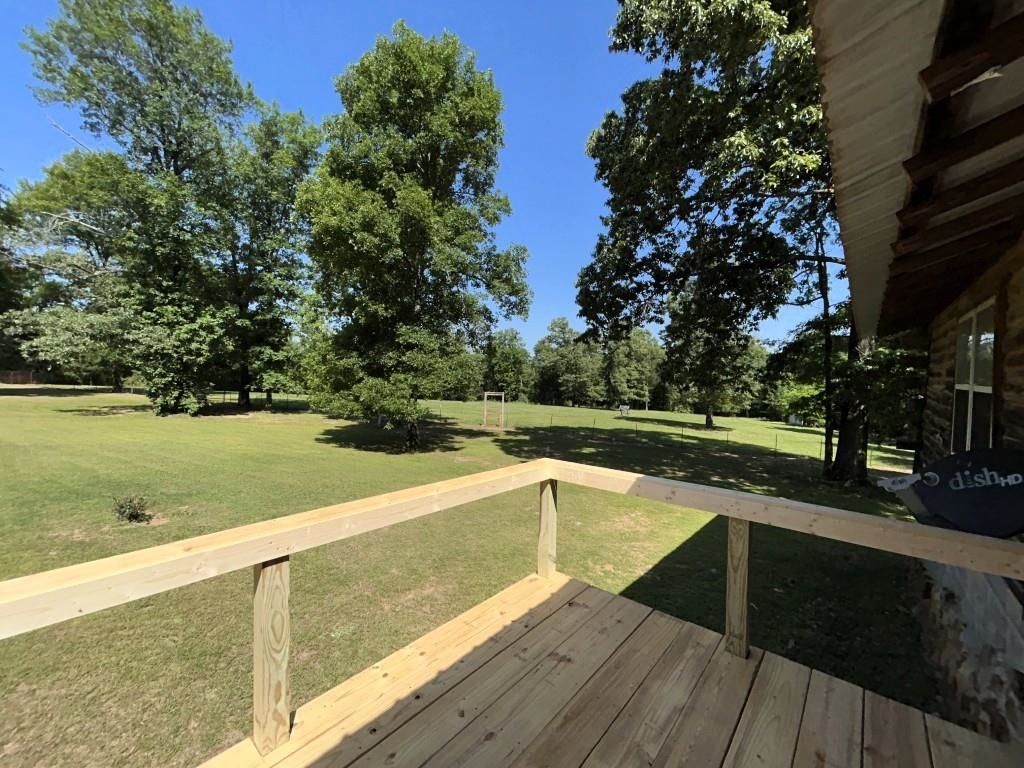 2731 Holmes  Mountain View, AR