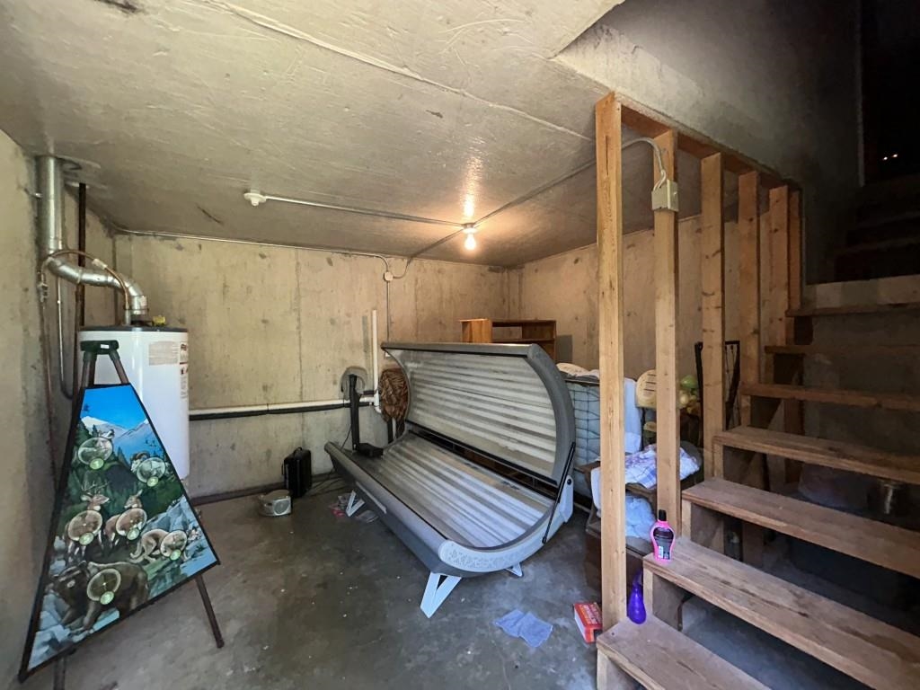 2731 Holmes  Mountain View, AR
