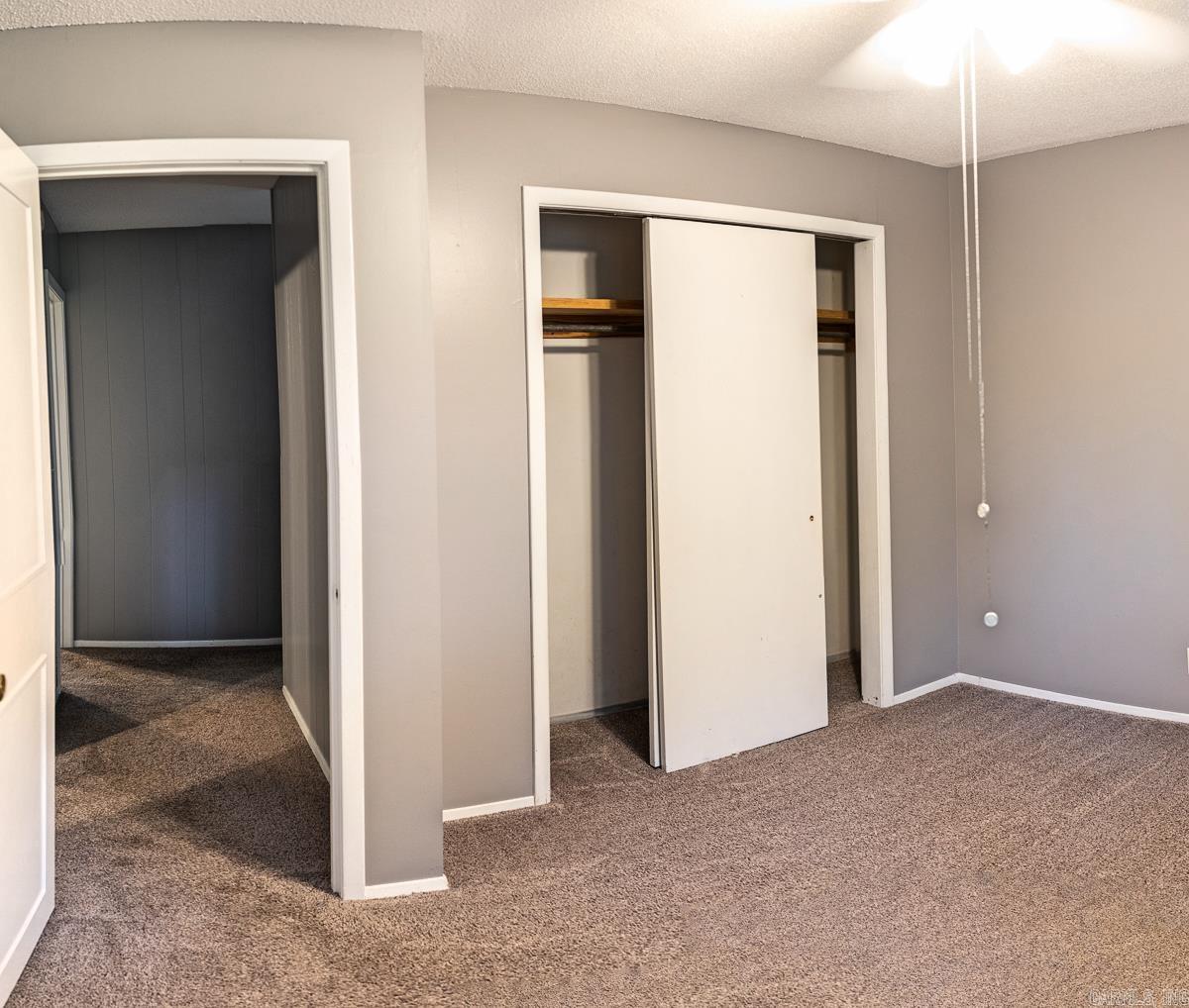 908 Oak  Mountain View, AR