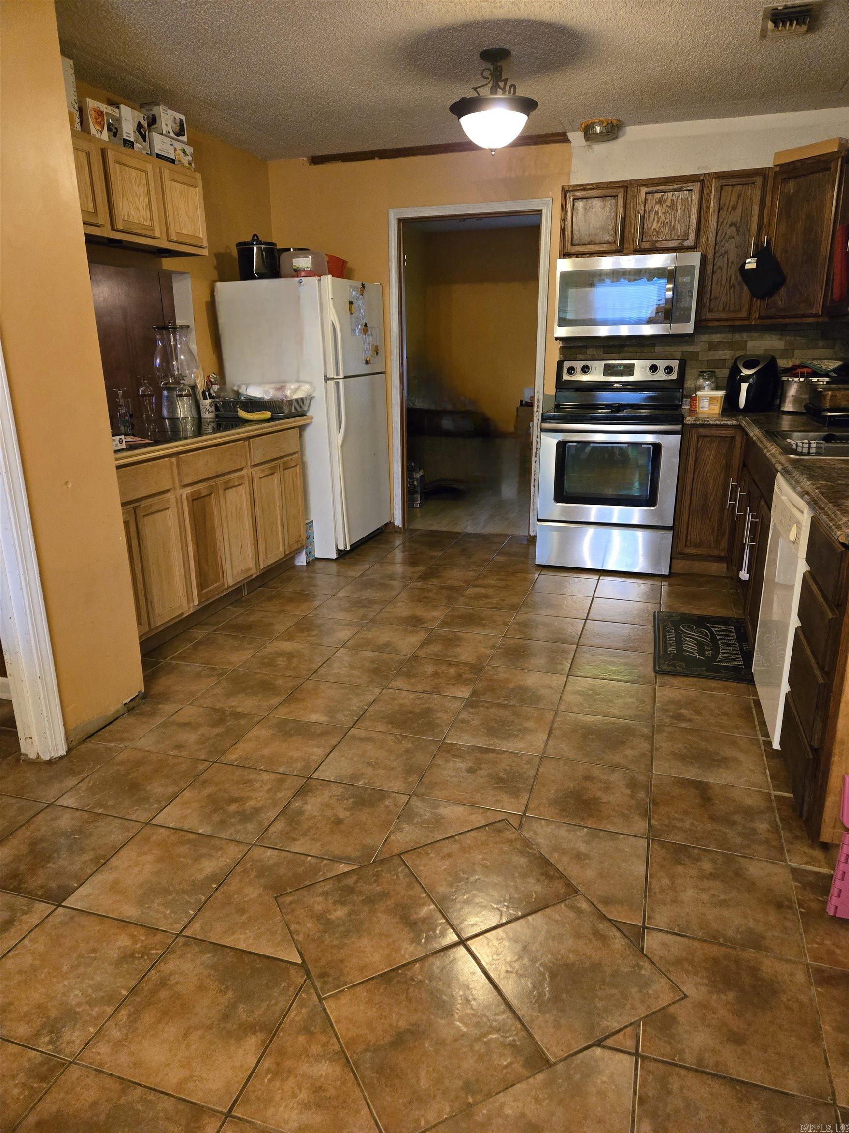 5906 Gwen  Pine Bluff, AR