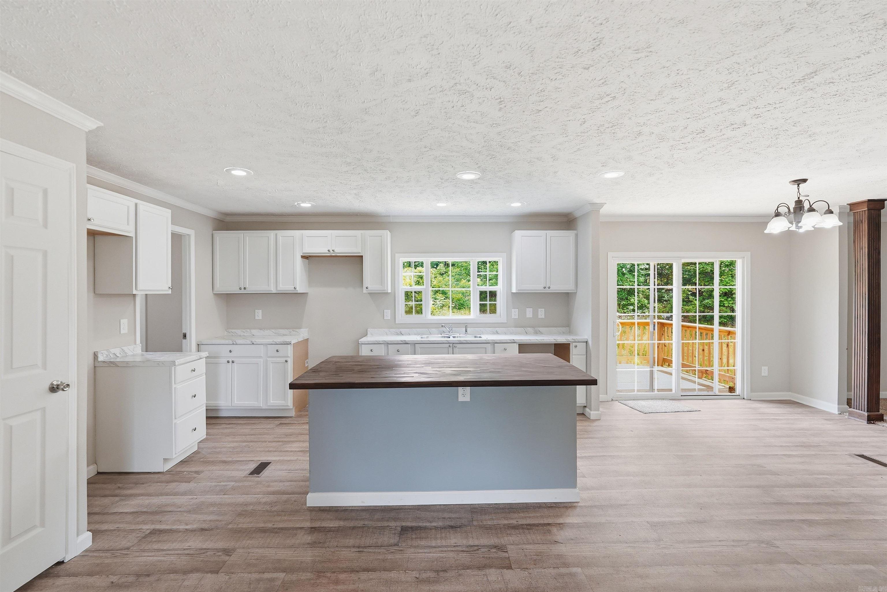 11 Lenora  Little Rock, AR