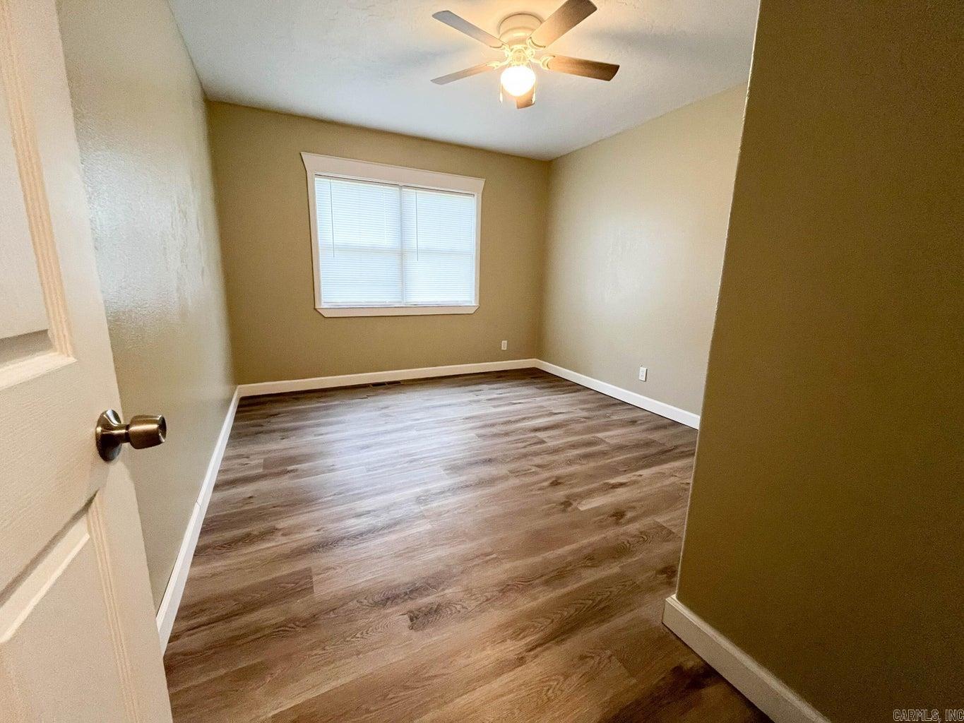 109 Manilla  Koshkonong, MO