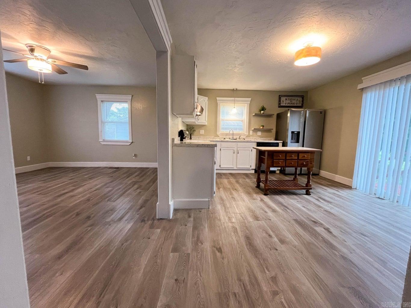 109 Manilla  Koshkonong, MO