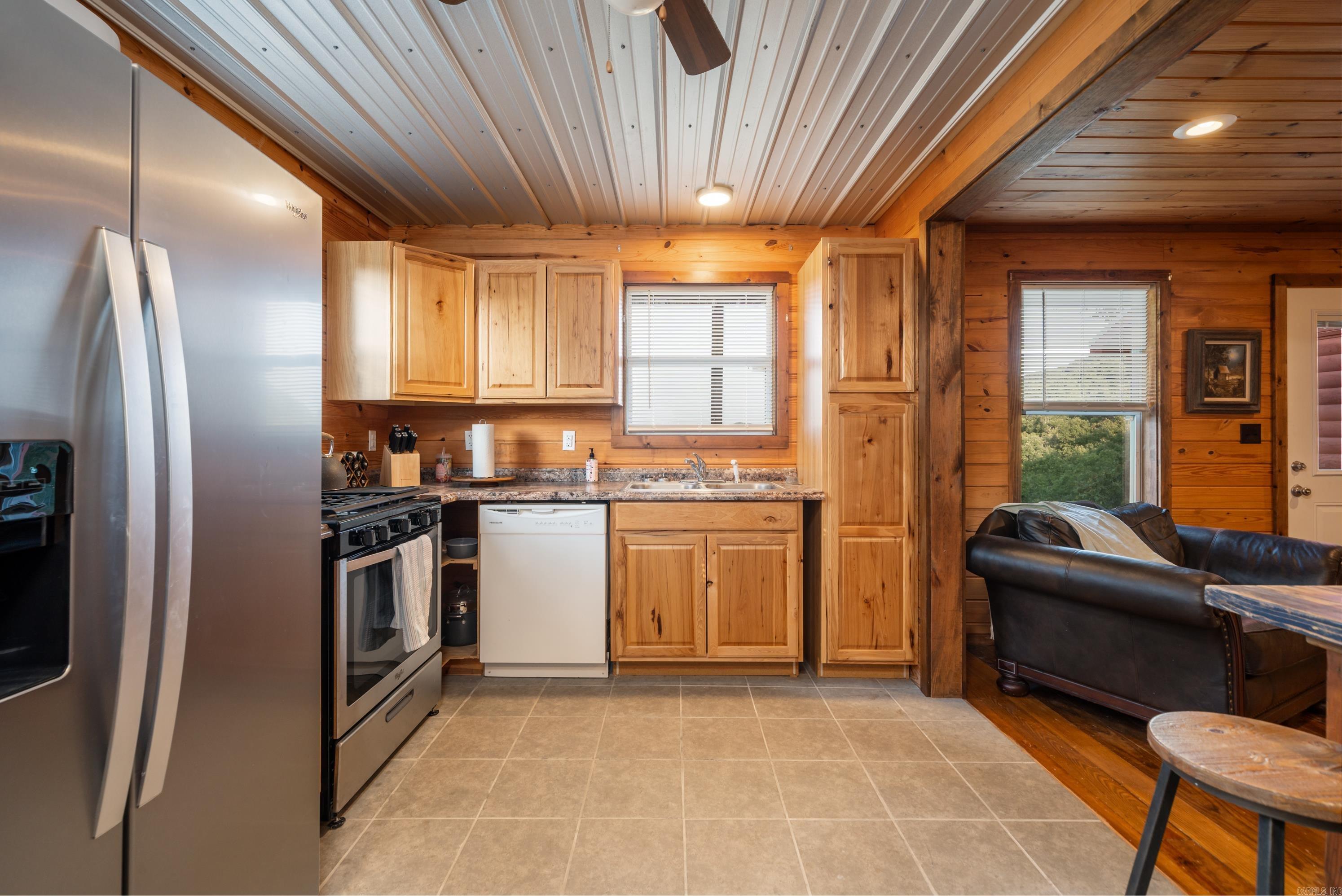 400 Mt. Laurel  Glenwood, AR