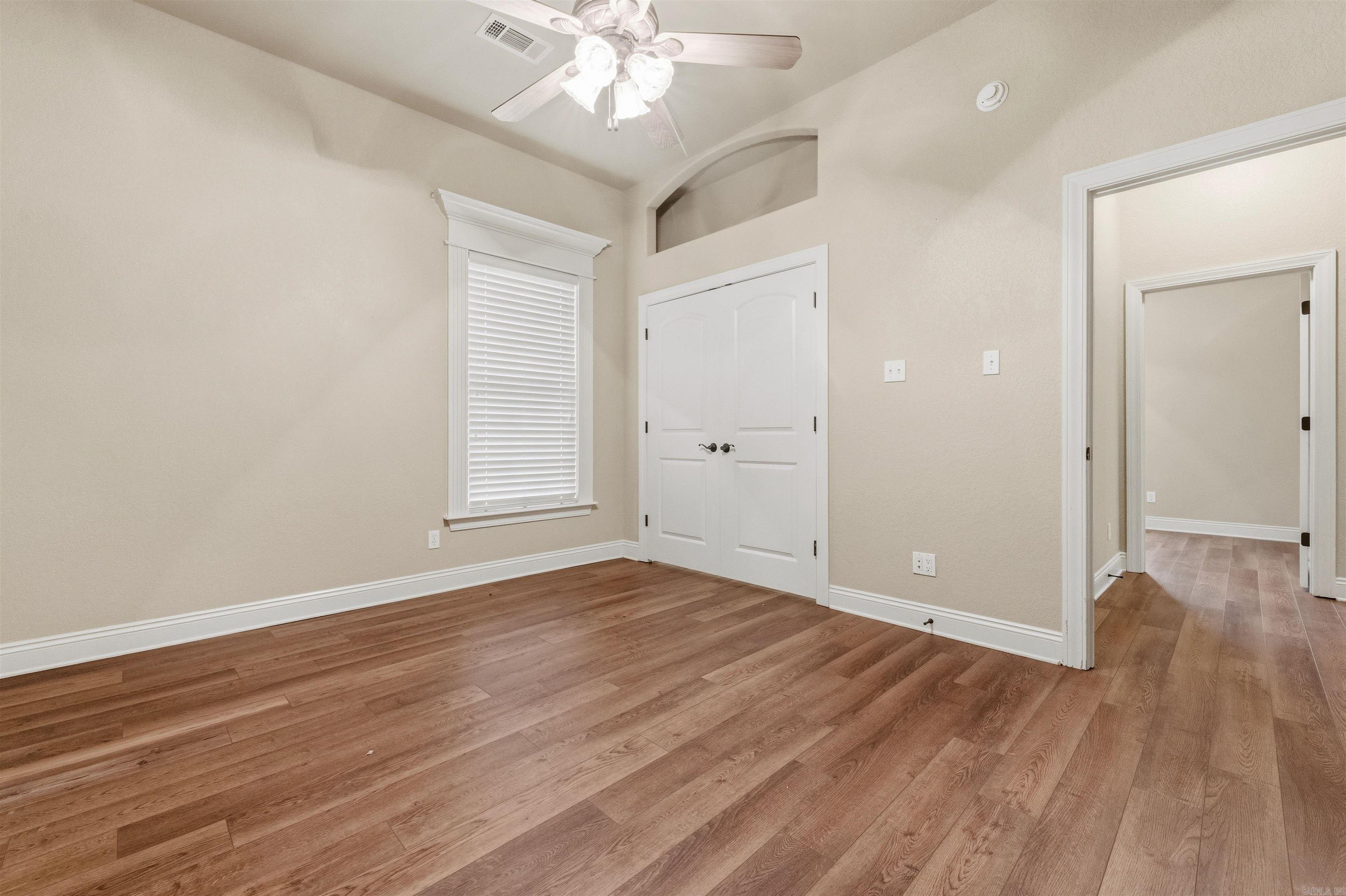 305 Edgewood Dr  Cabot, AR