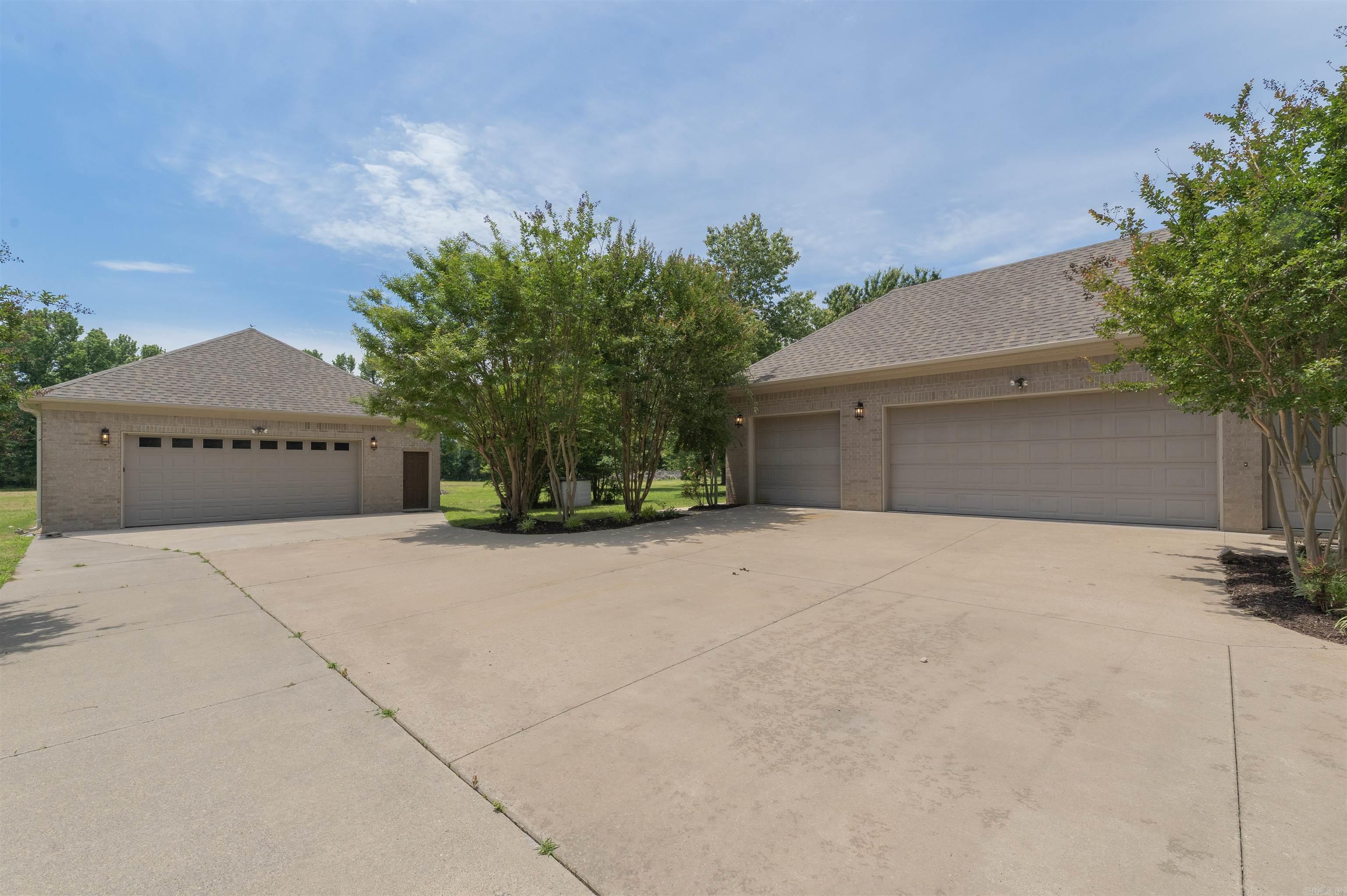 305 Edgewood Dr  Cabot, AR