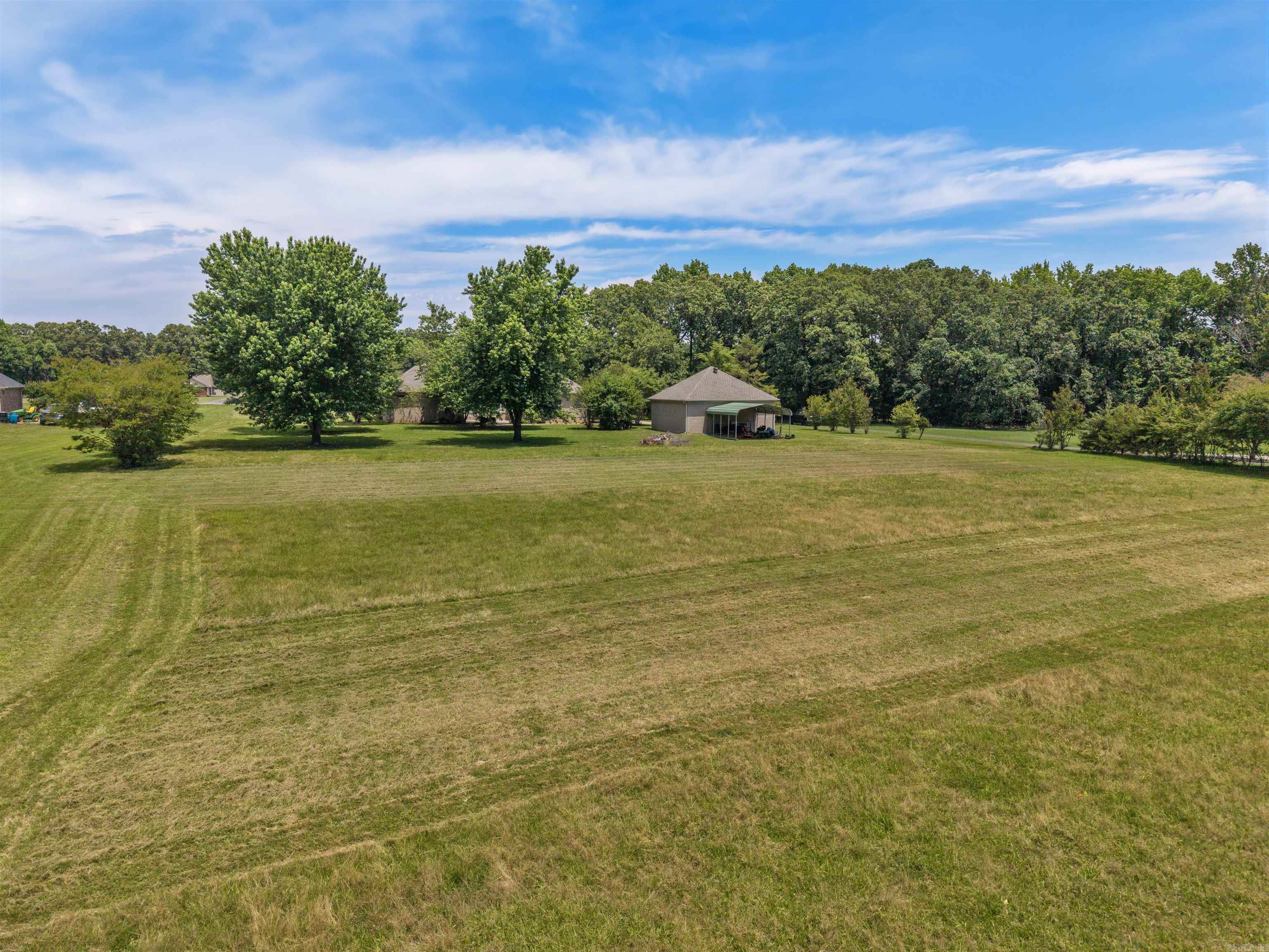 305 Edgewood Dr Cabot, AR 72023