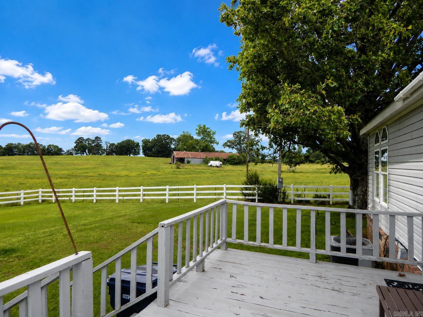 1275 Cadron Creek  Quitman, AR