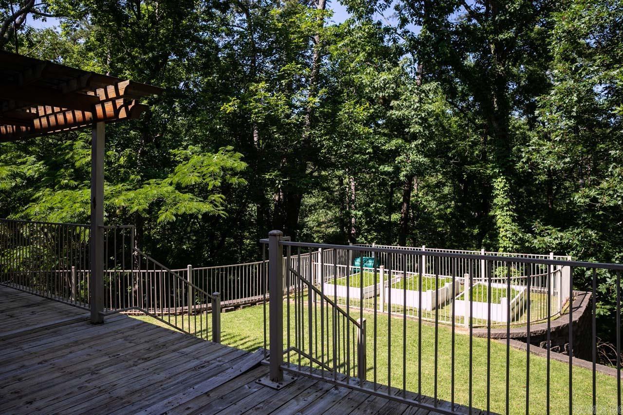 17 River Valley Rd  Little Rock, AR