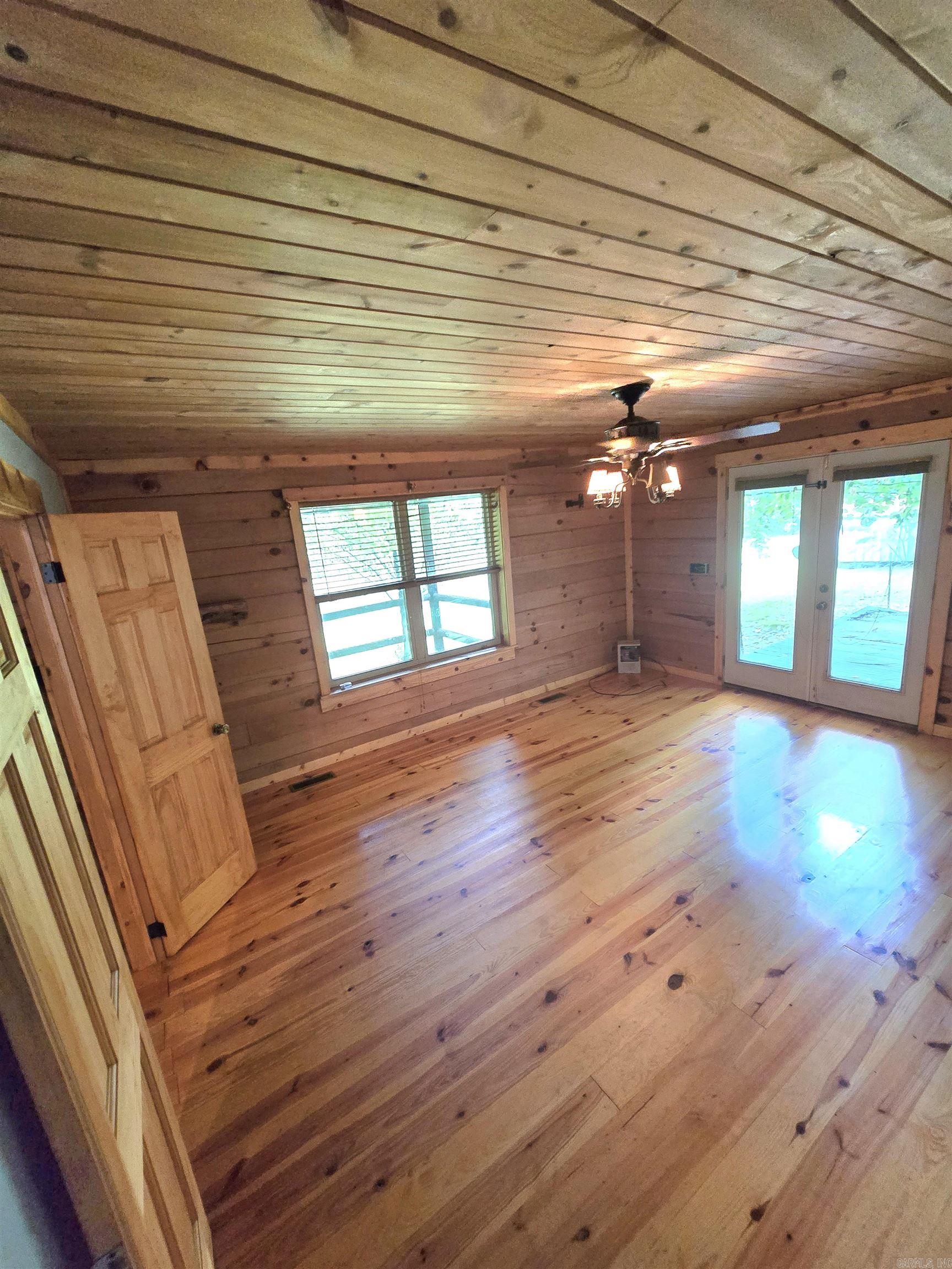 196 Peaceful Hills Rd  Bonnerdale, AR