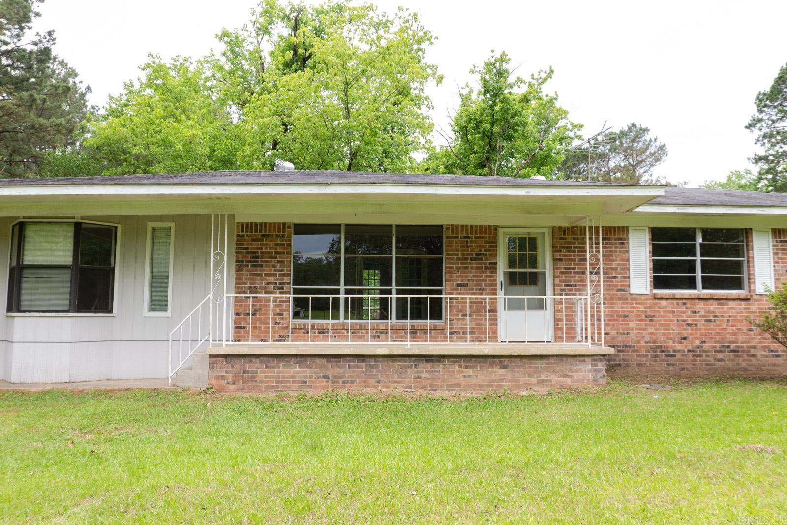 6961 W Hwy 8  Arkadelphia, AR