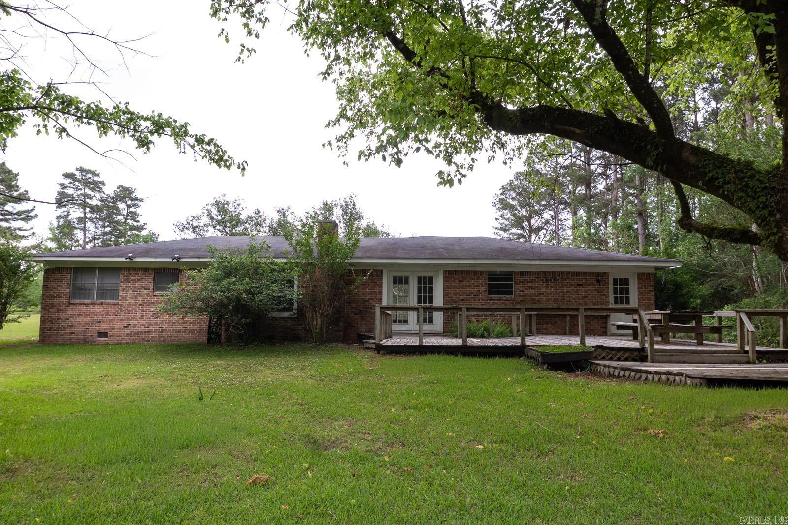 6961 W Hwy 8  Arkadelphia, AR