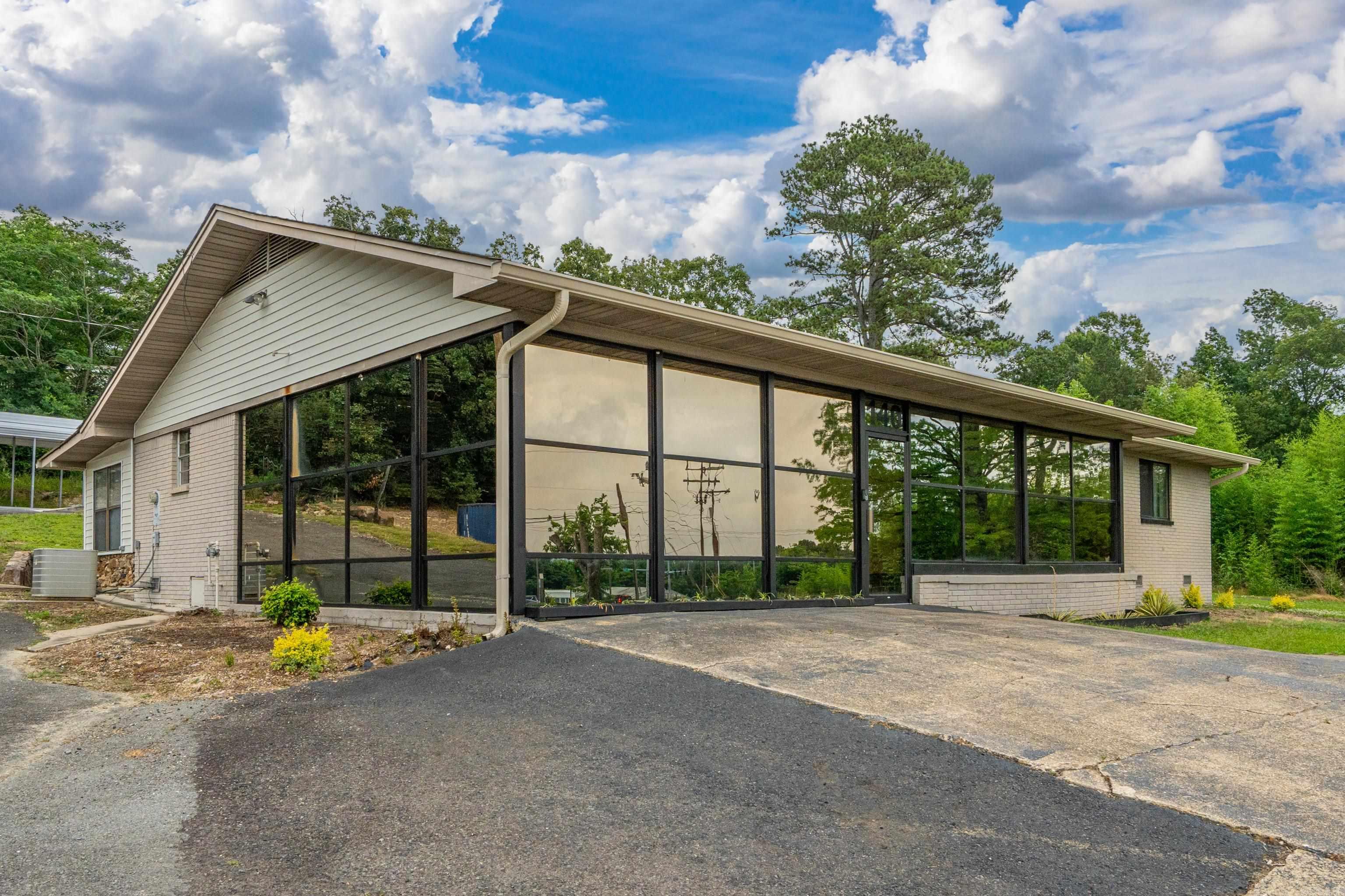 140 Amity Rd  Hot Springs, AR