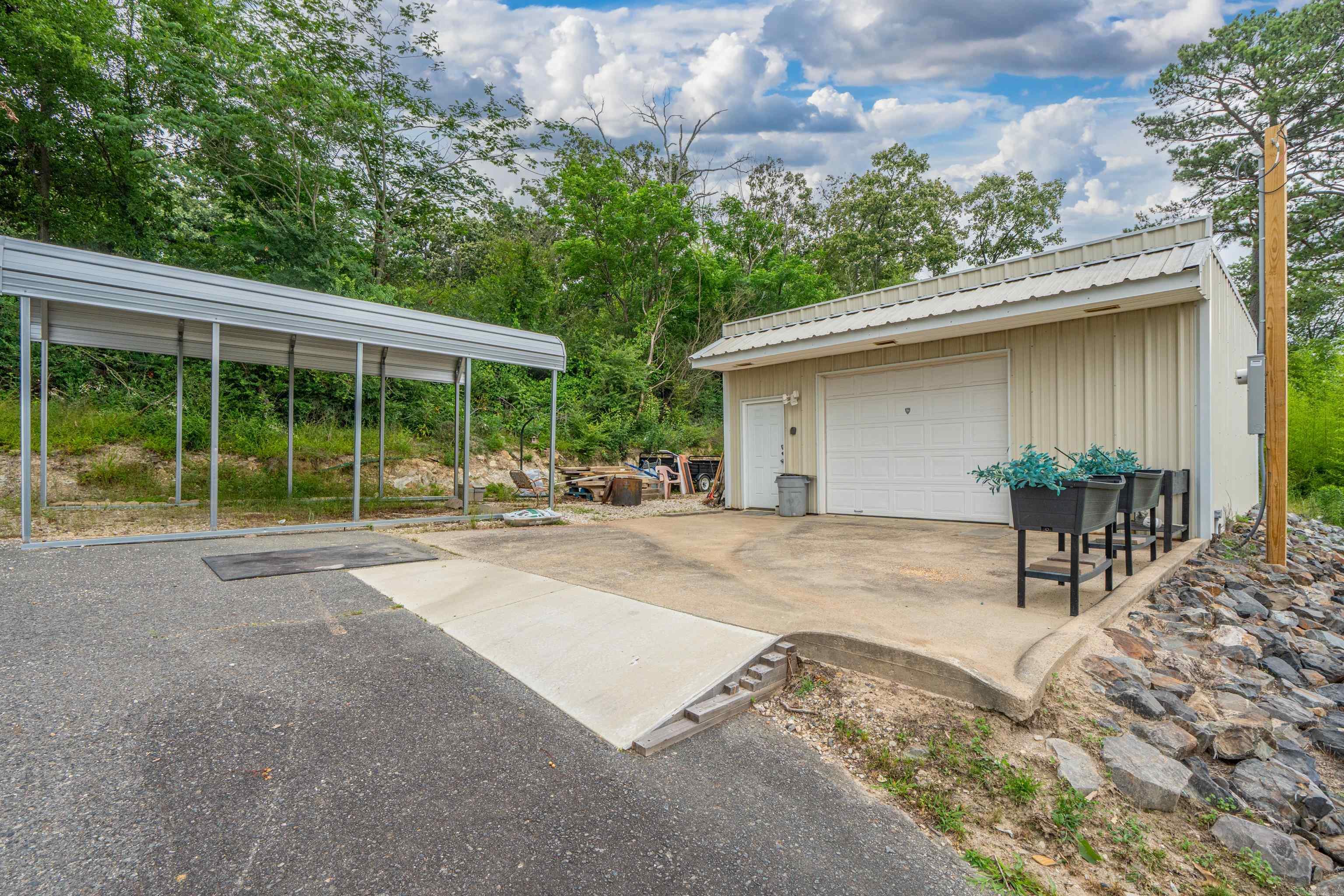 140 Amity Rd  Hot Springs, AR